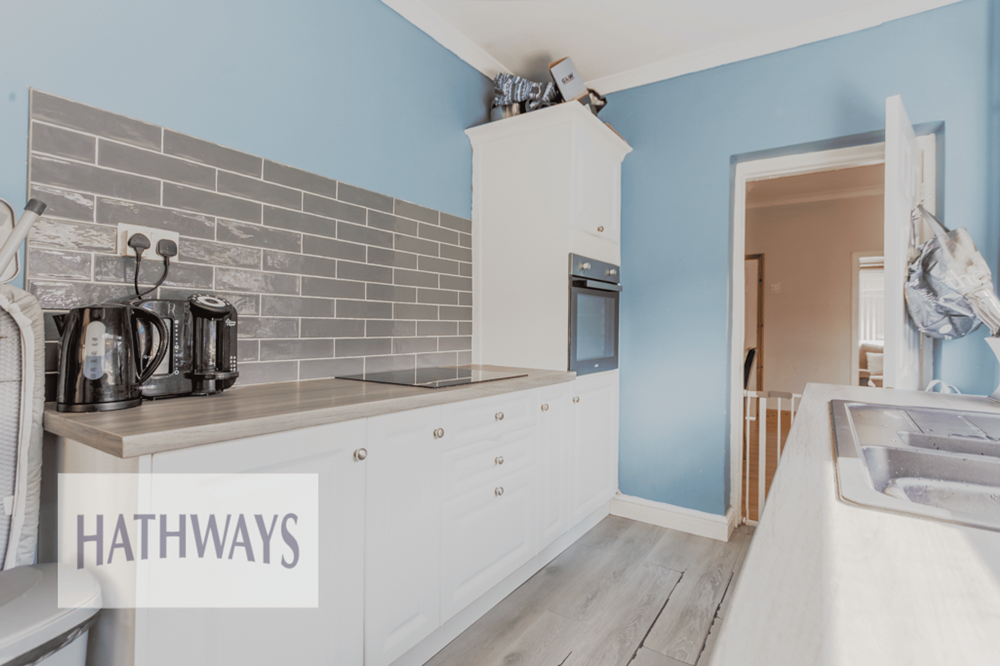 3 bed mid-terraced house for sale in New Street, Cwmbran 3