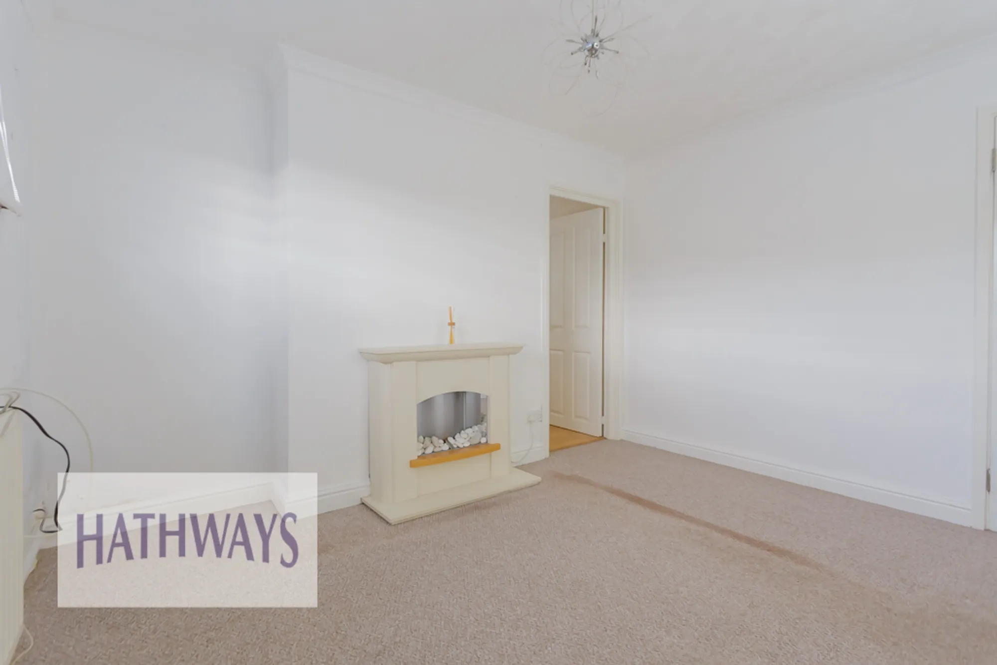 3 bed end of terrace house for sale in Greenwood Avenue, Cwmbran  - Property Image 5