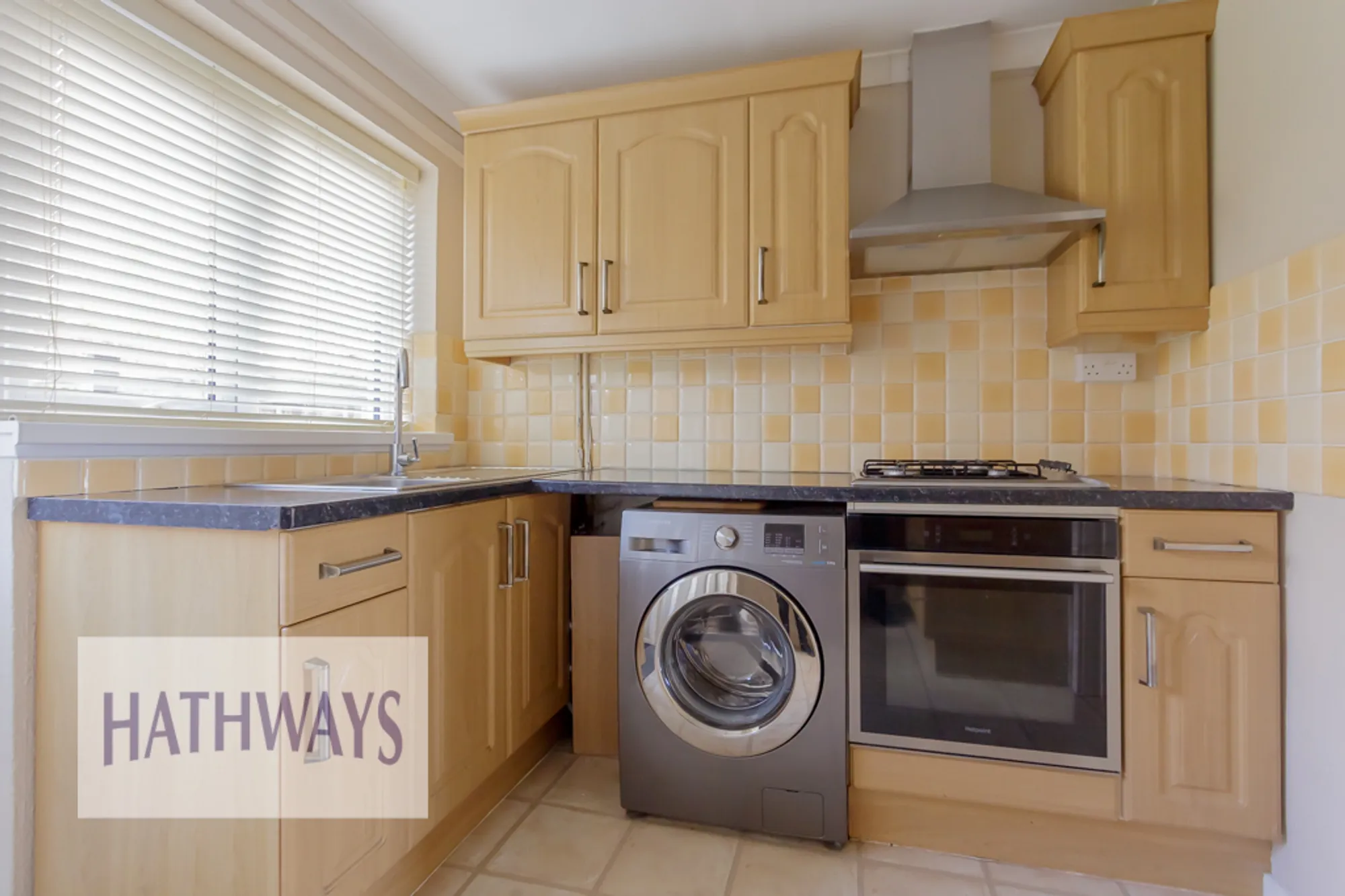 3 bed end of terrace house for sale in Greenwood Avenue, Cwmbran  - Property Image 9