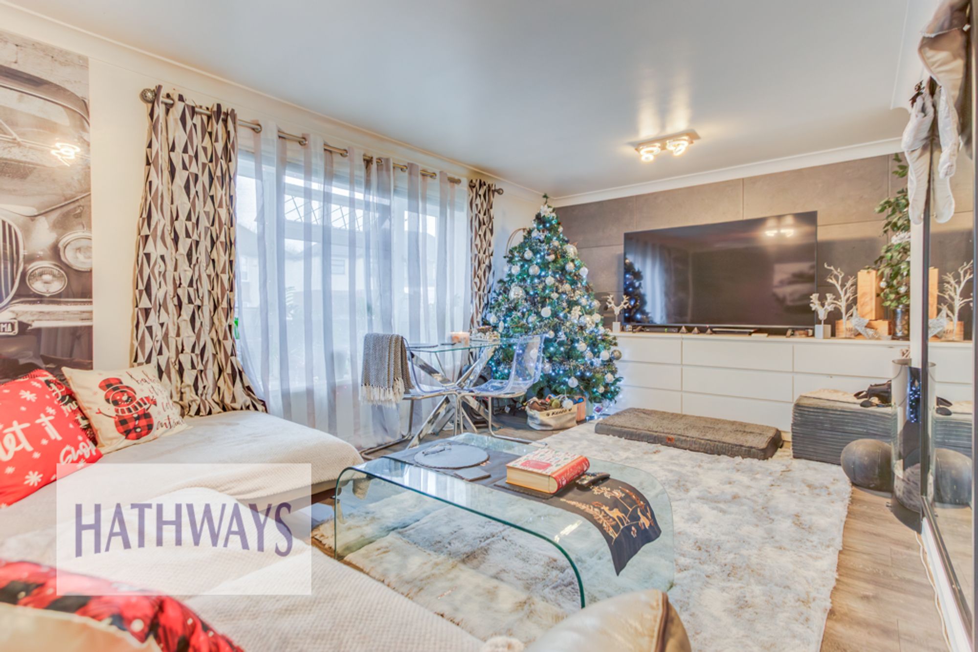 2 bed flat for sale in Liswerry Road, Newport  - Property Image 4