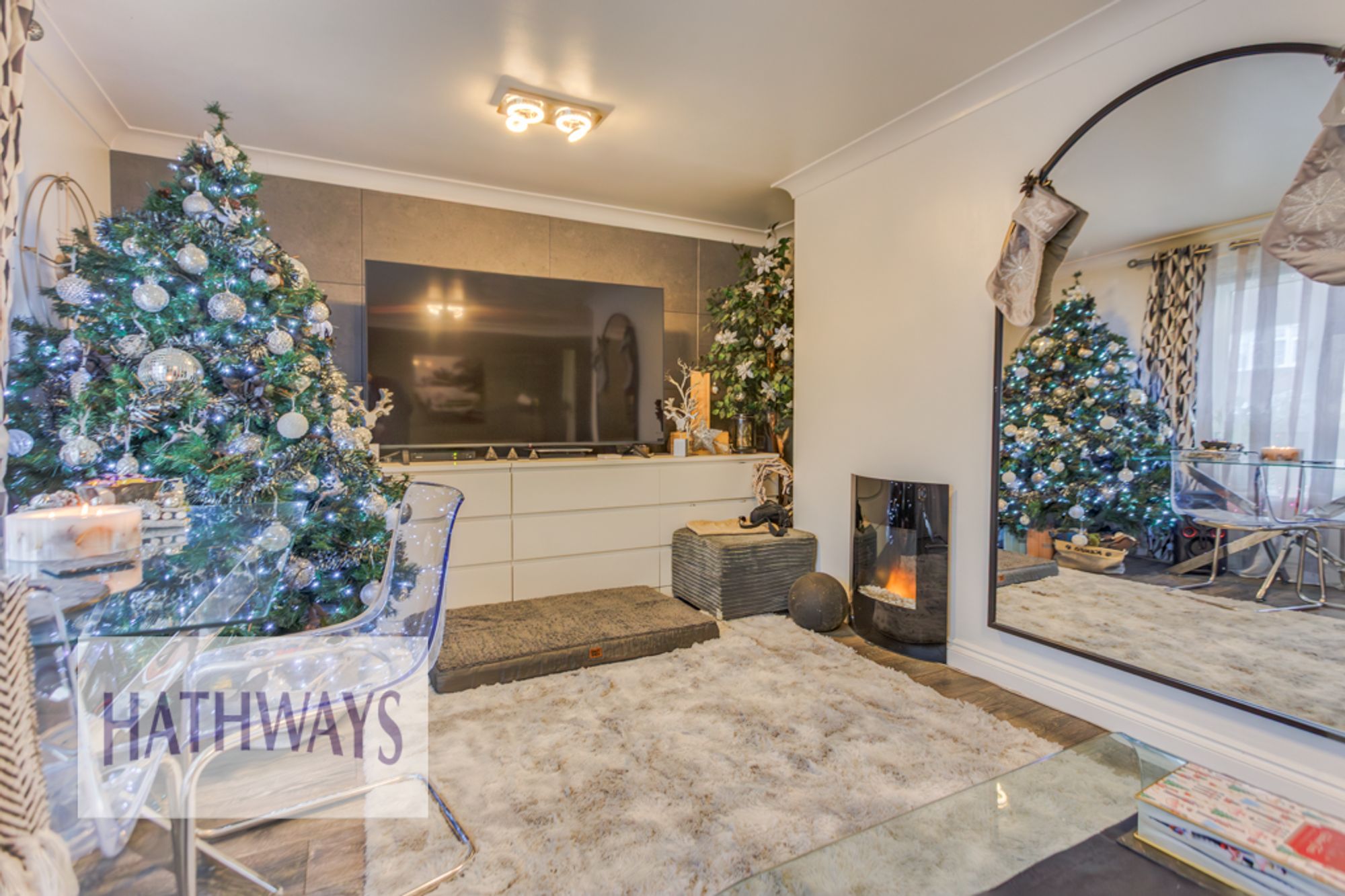 2 bed flat for sale in Liswerry Road, Newport 5