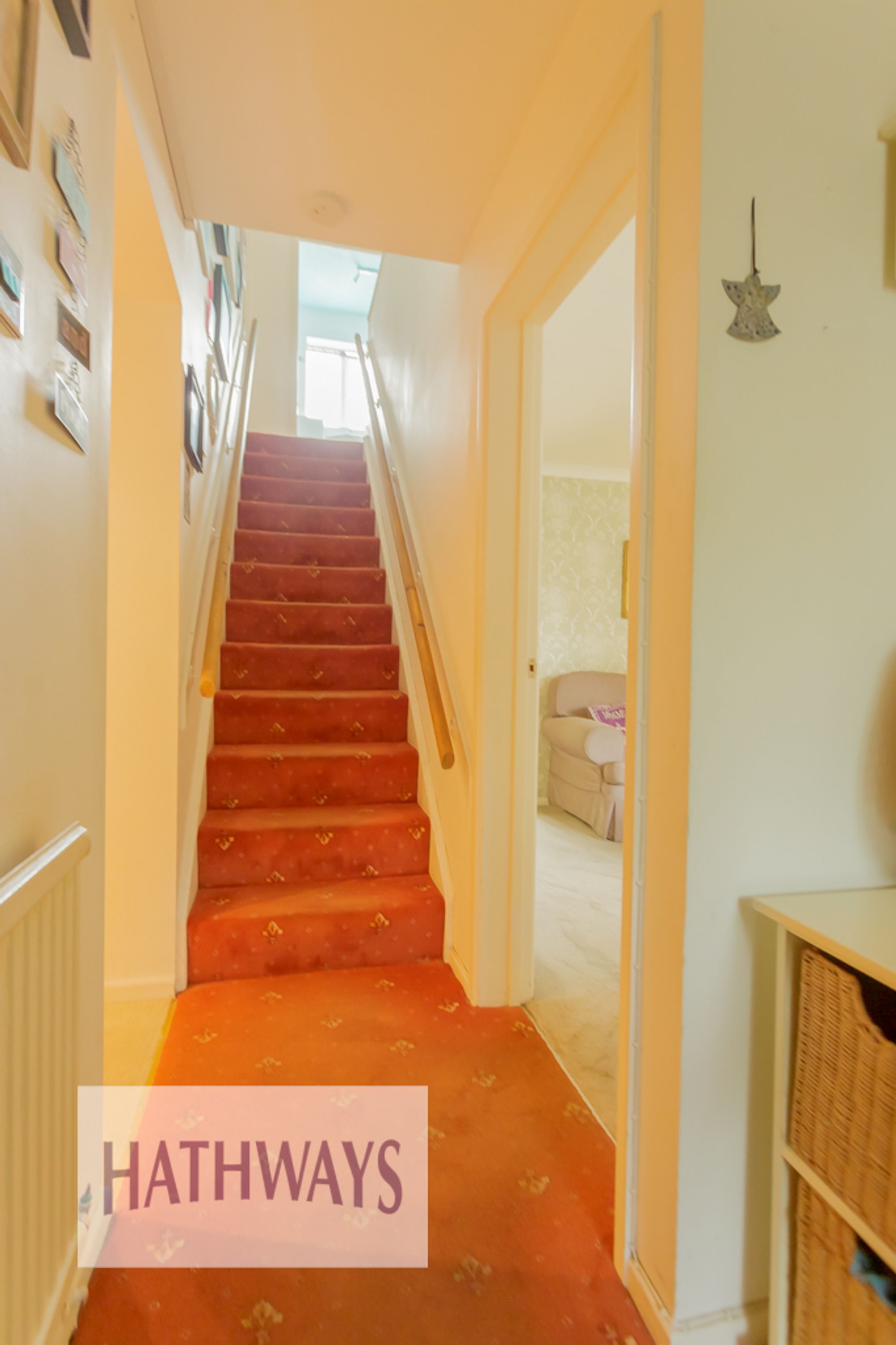 3 bed house for sale in The Brades, Newport  - Property Image 4