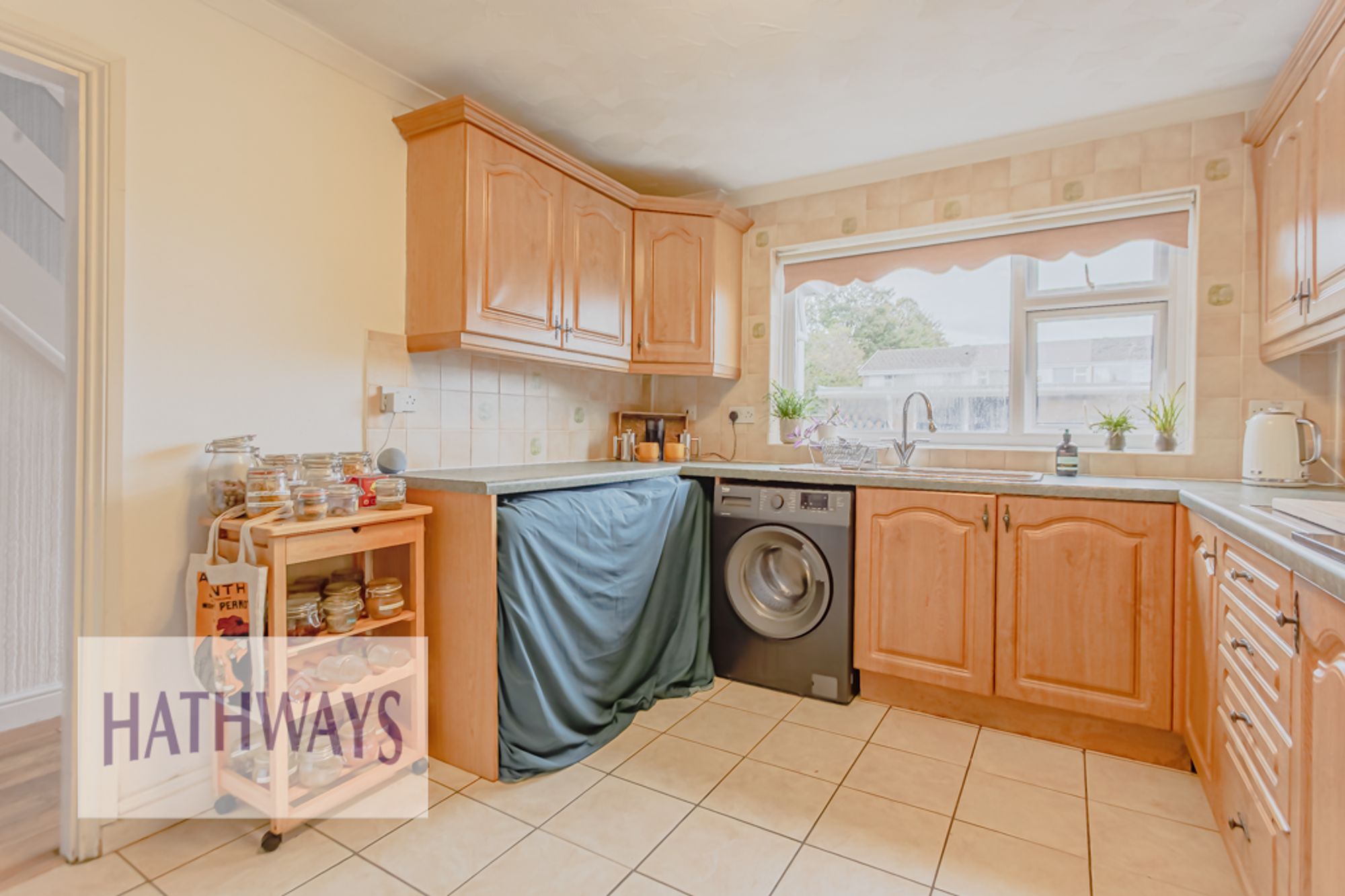 4 bed semi-detached house for sale in Pettingale Road, Cwmbran  - Property Image 16