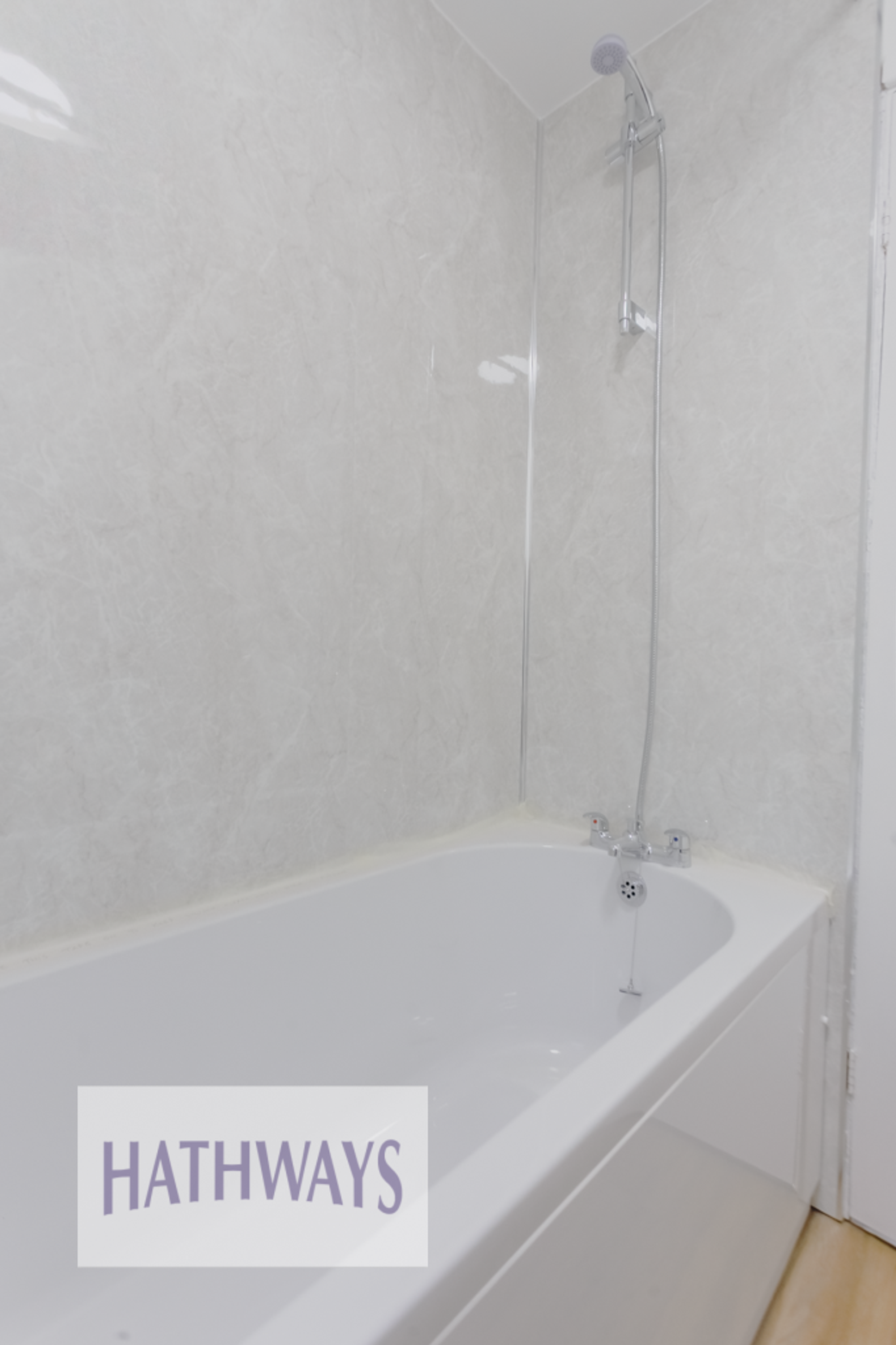 2 bed flat to rent in Oaklands Road, Pontypool 22