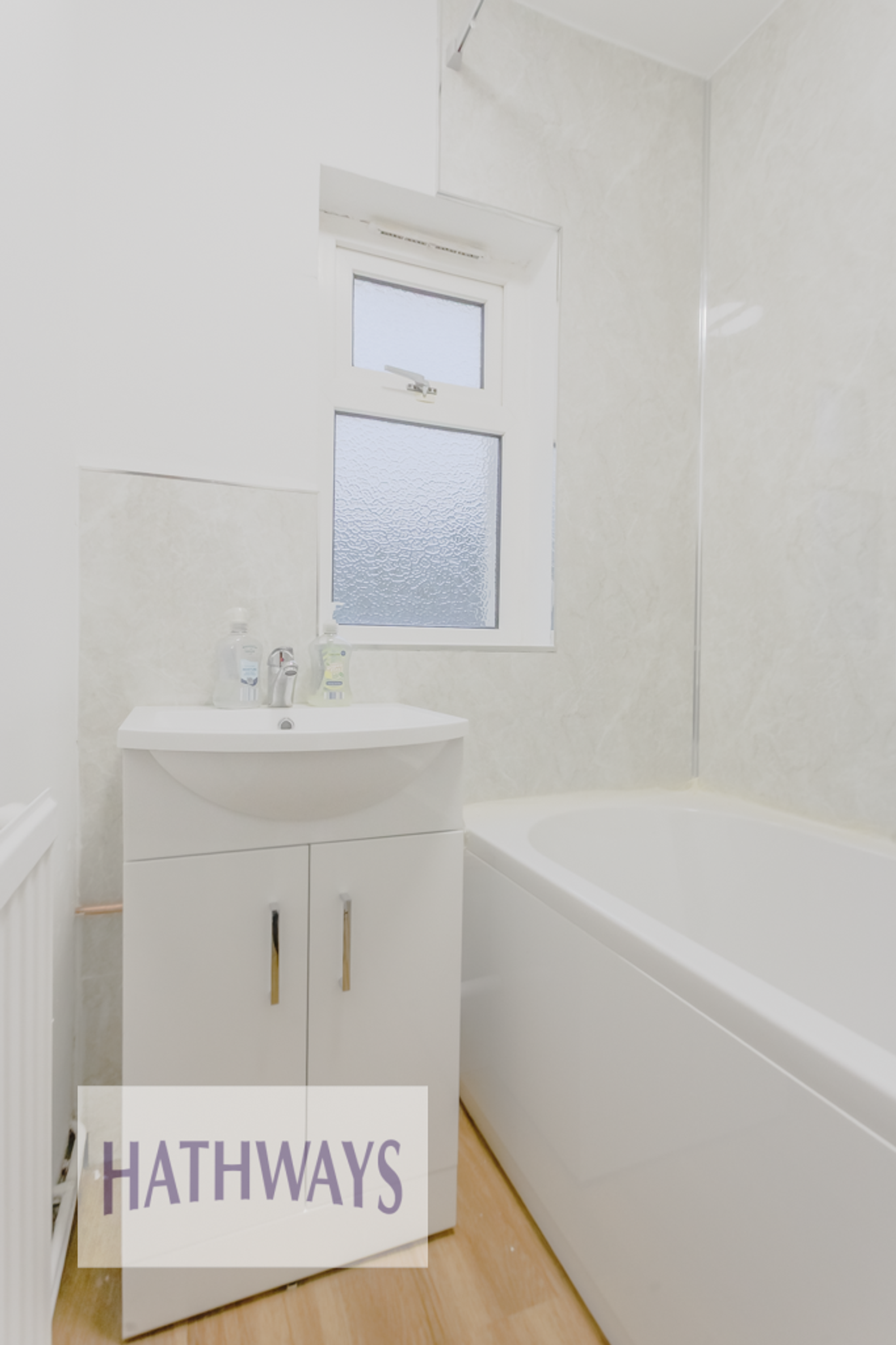 2 bed flat to rent in Oaklands Road, Pontypool 21