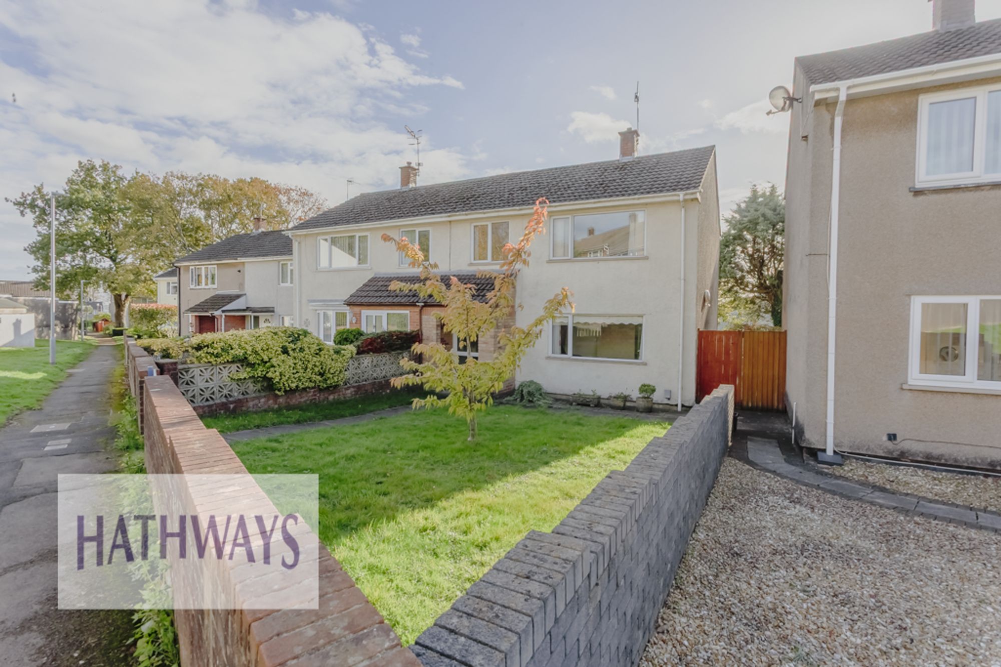 3 bed semi-detached house for sale in Salisbury Court, Cwmbran - Property Image 1