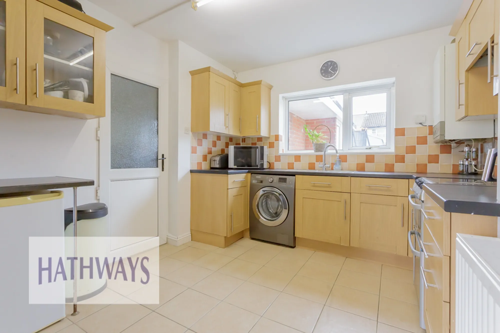 3 bed terraced house for sale in Court Farm Road, Cwmbran  - Property Image 7