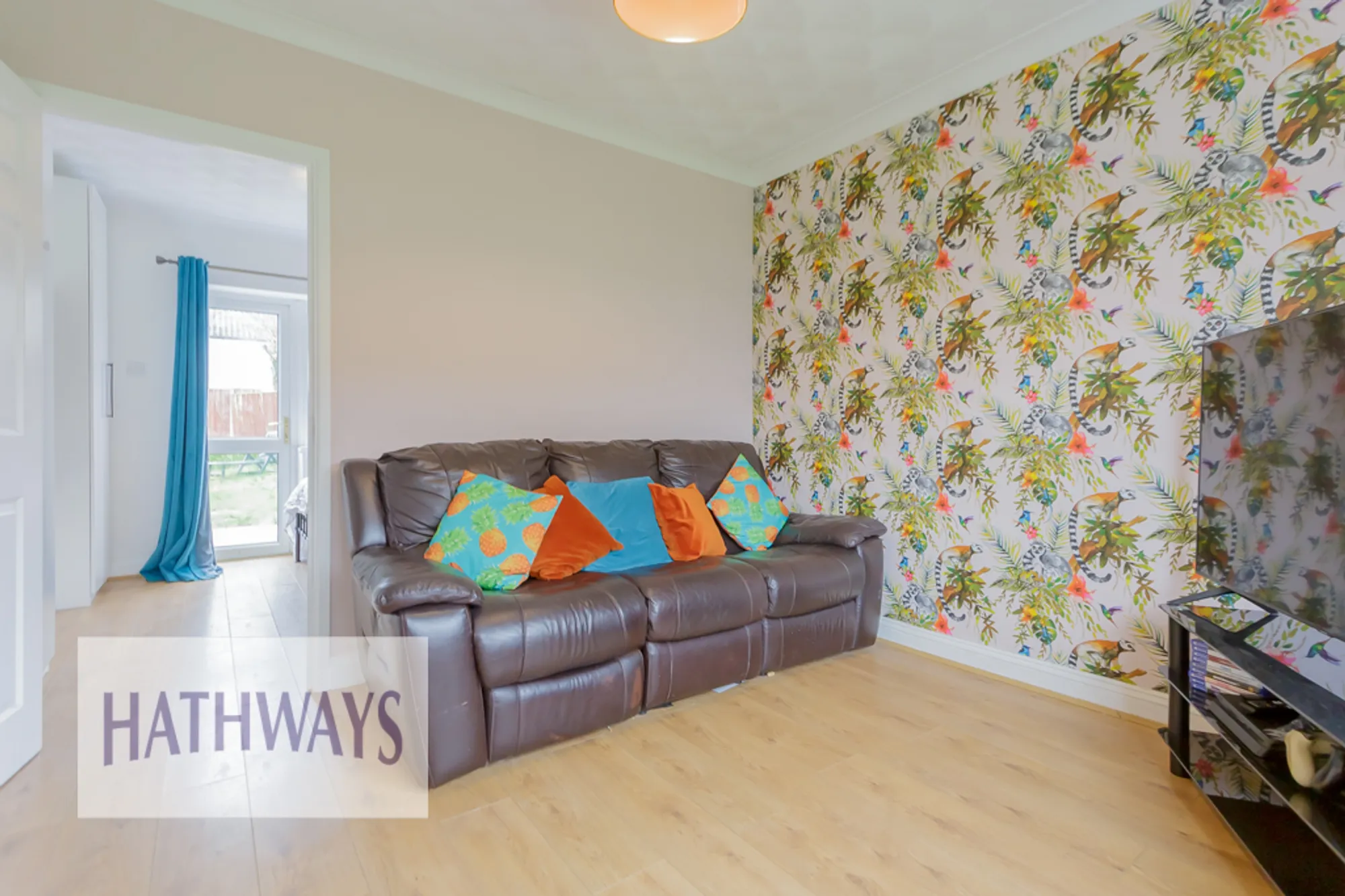 3 bed terraced house for sale in Court Farm Road, Cwmbran  - Property Image 11