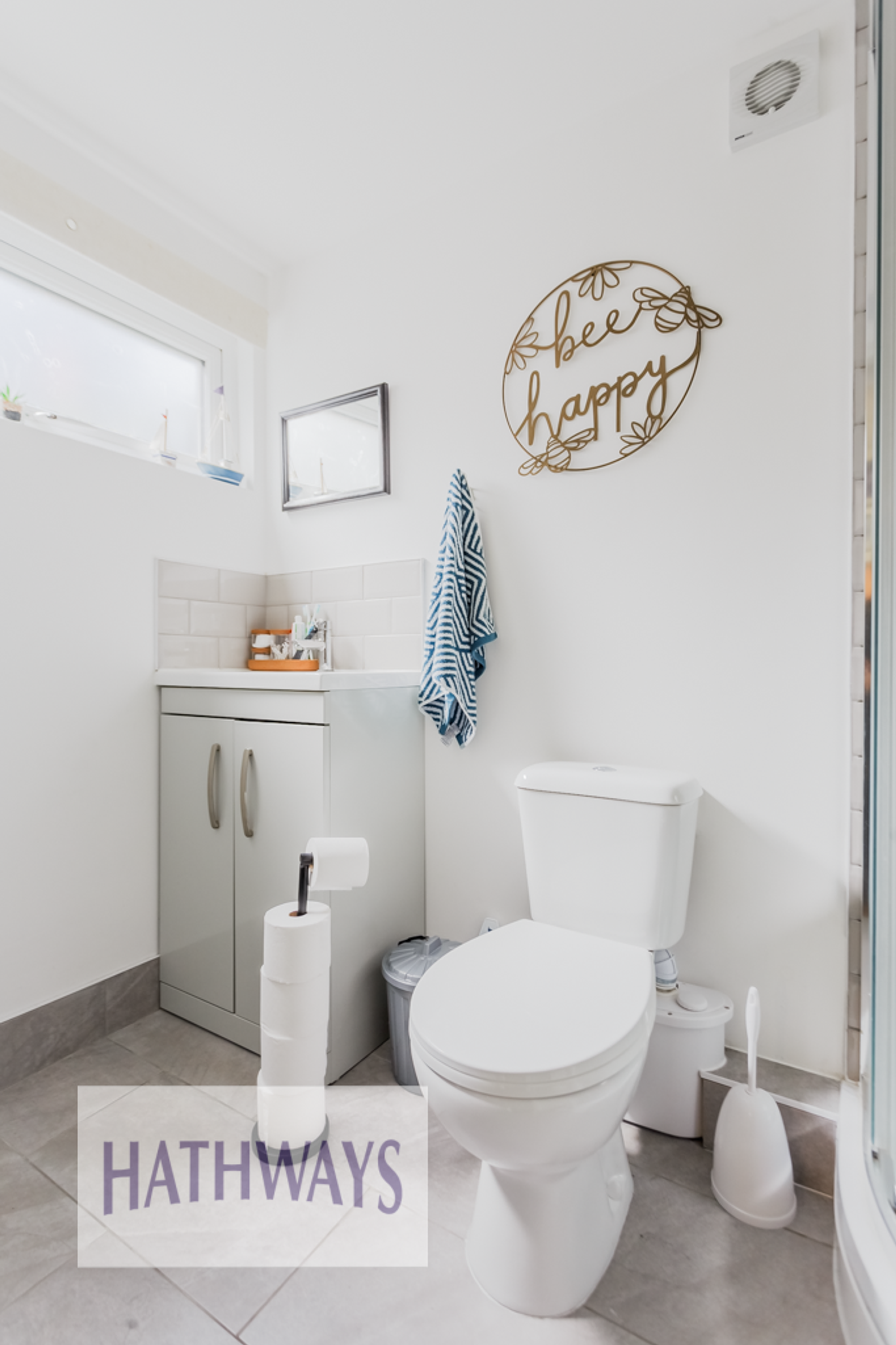 3 bed mid-terraced house for sale in Canberra Close, Cwmbran  - Property Image 18