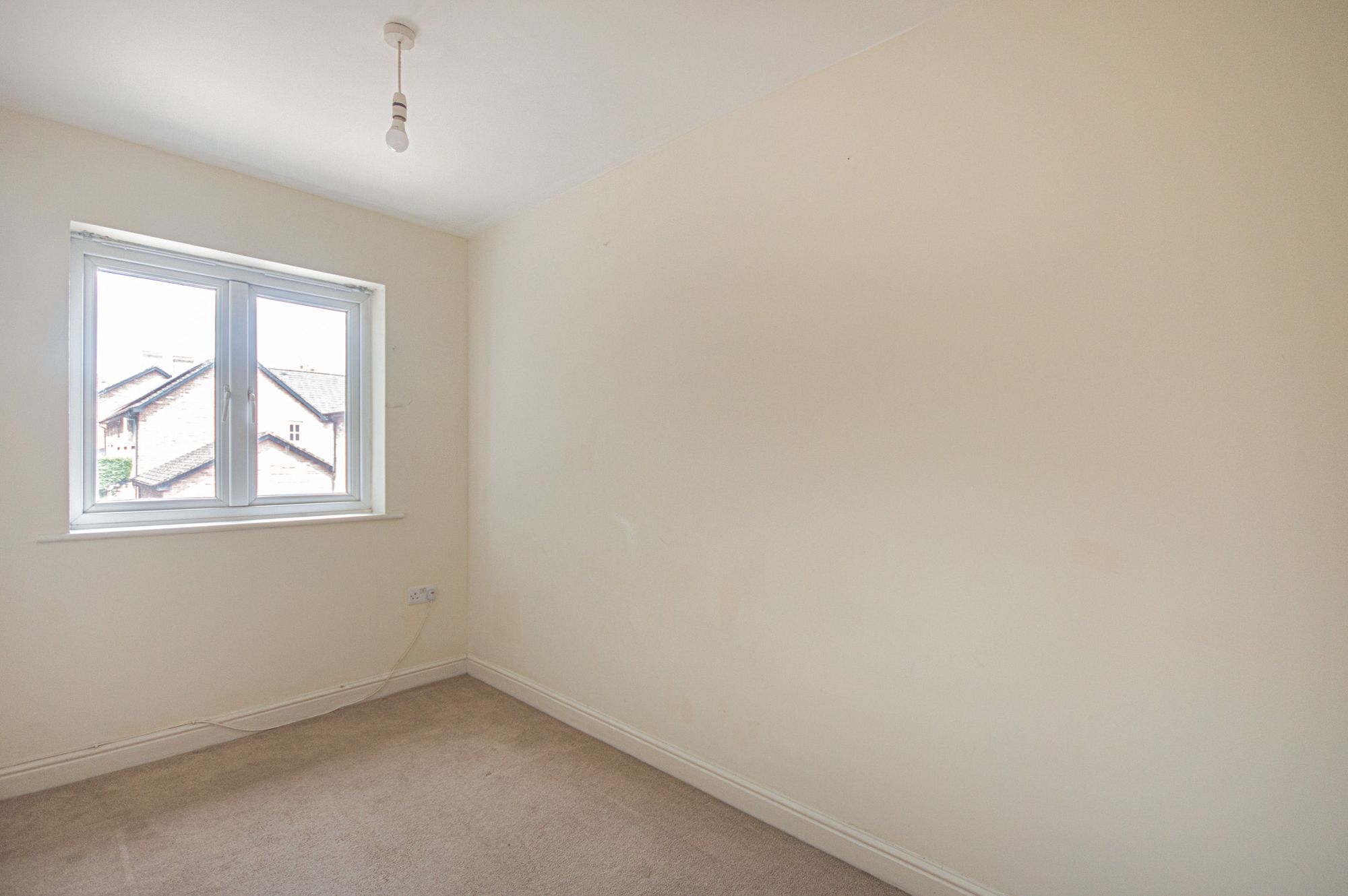 2 bed terraced house to rent in John Fielding Gardens, Cwmbran  - Property Image 14
