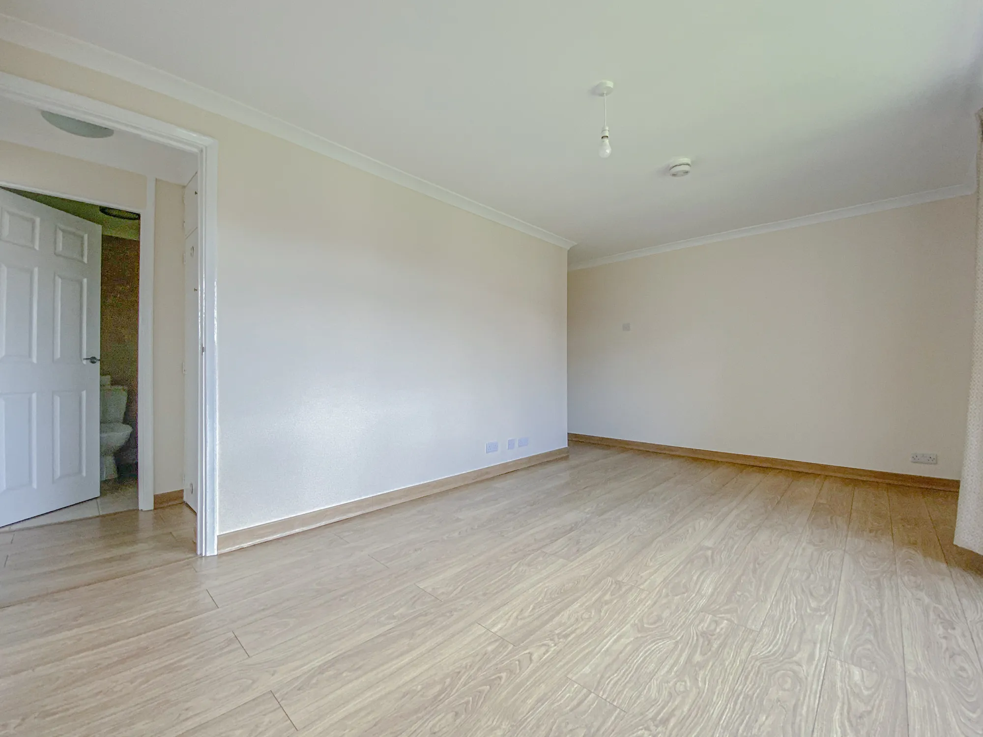 1 bed apartment to rent in Paddock Rise, Cwmbran  - Property Image 3