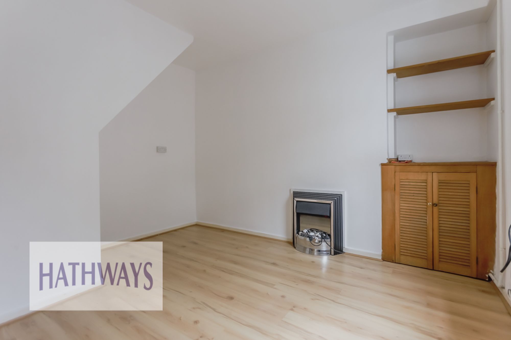 2 bed mid-terraced house for sale in St. Mary Street, Newport  - Property Image 4