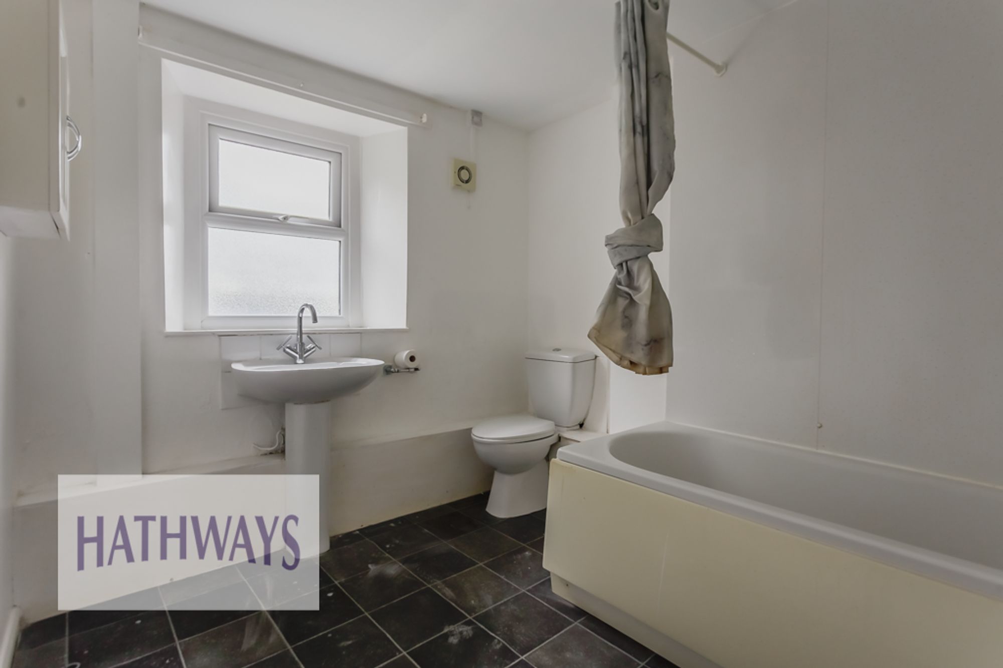2 bed mid-terraced house for sale in St. Mary Street, Newport  - Property Image 10