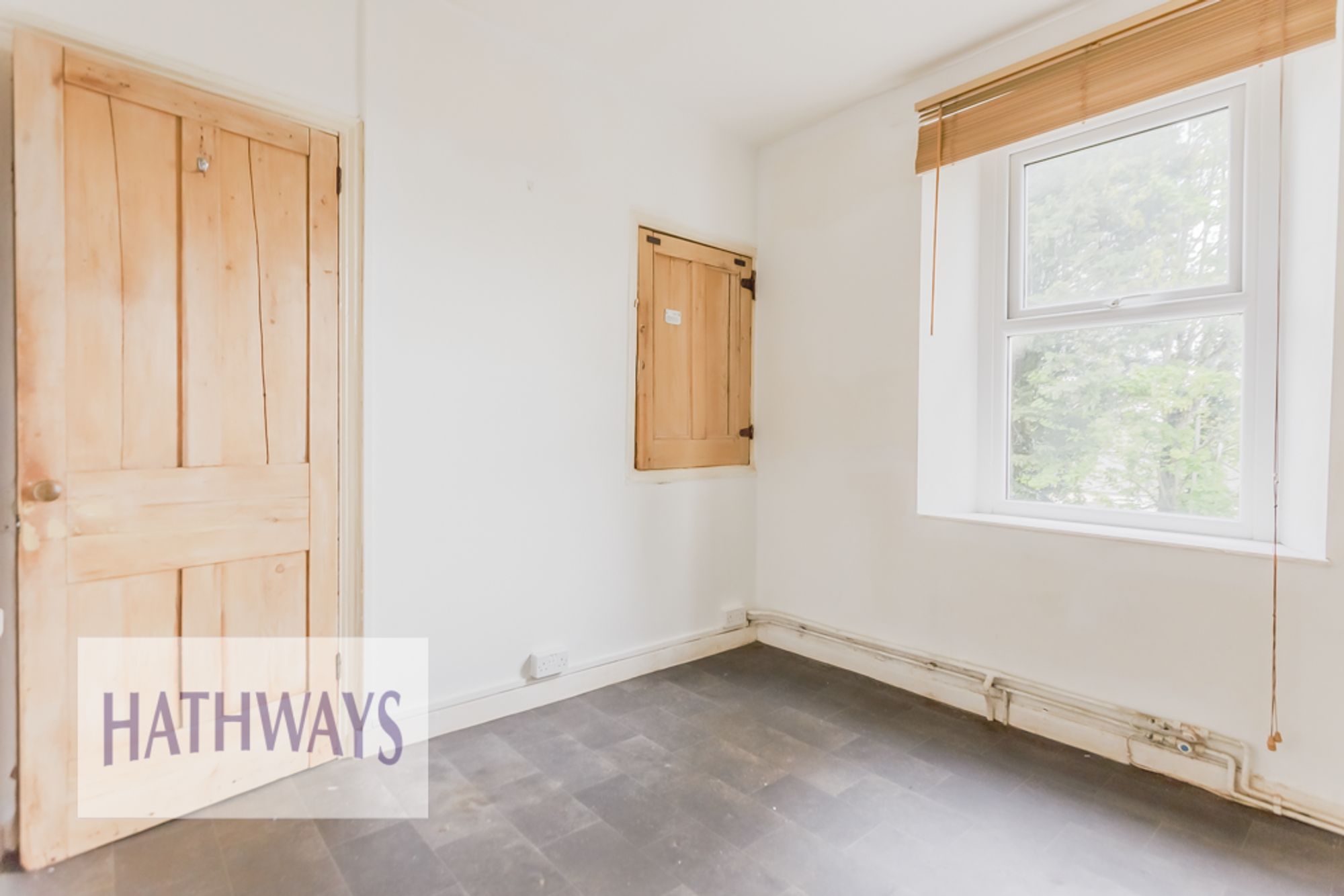 2 bed mid-terraced house for sale in St. Mary Street, Newport  - Property Image 9