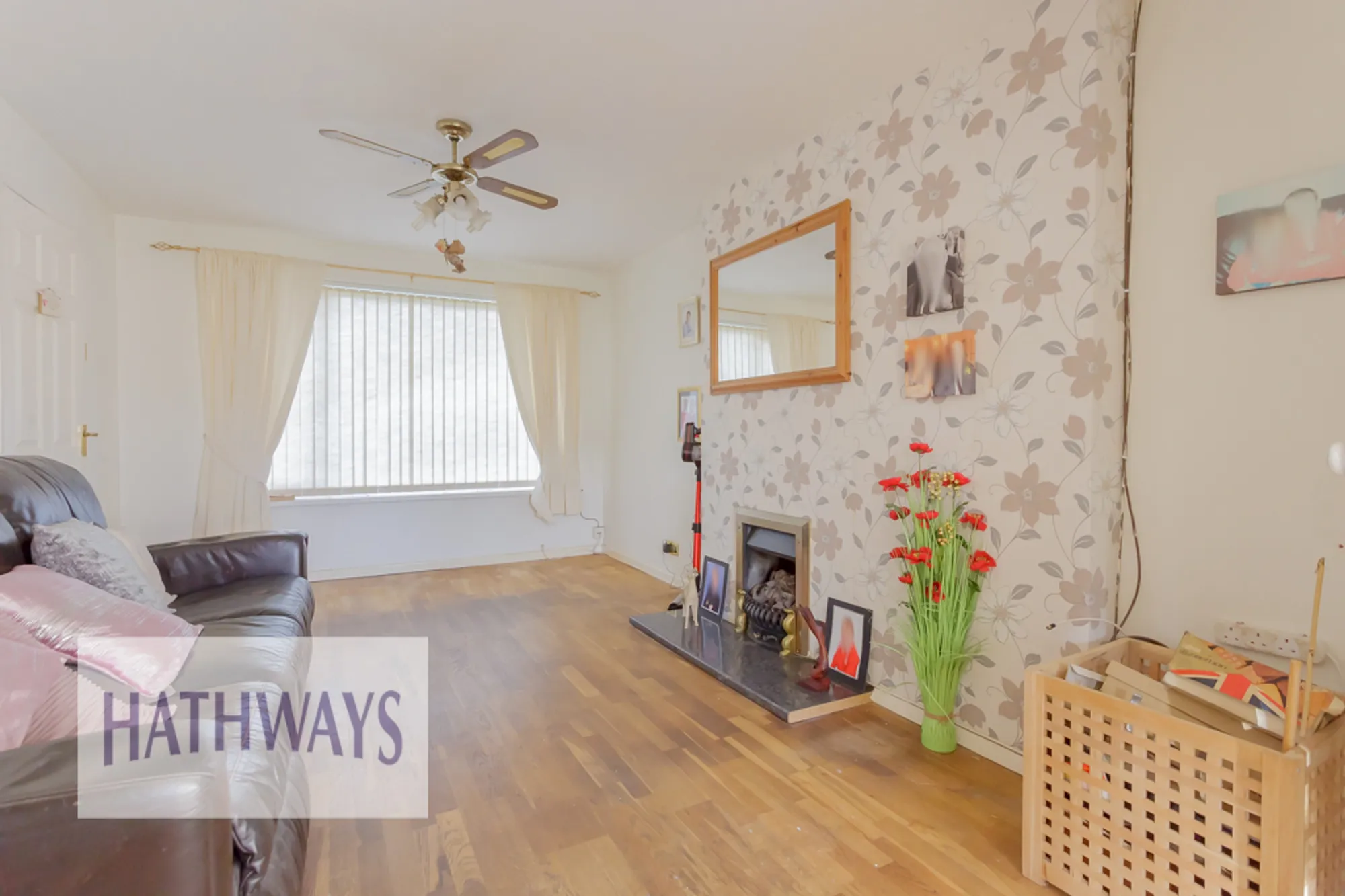 3 bed semi-detached house for sale in Hillcrest, Pontypool  - Property Image 9