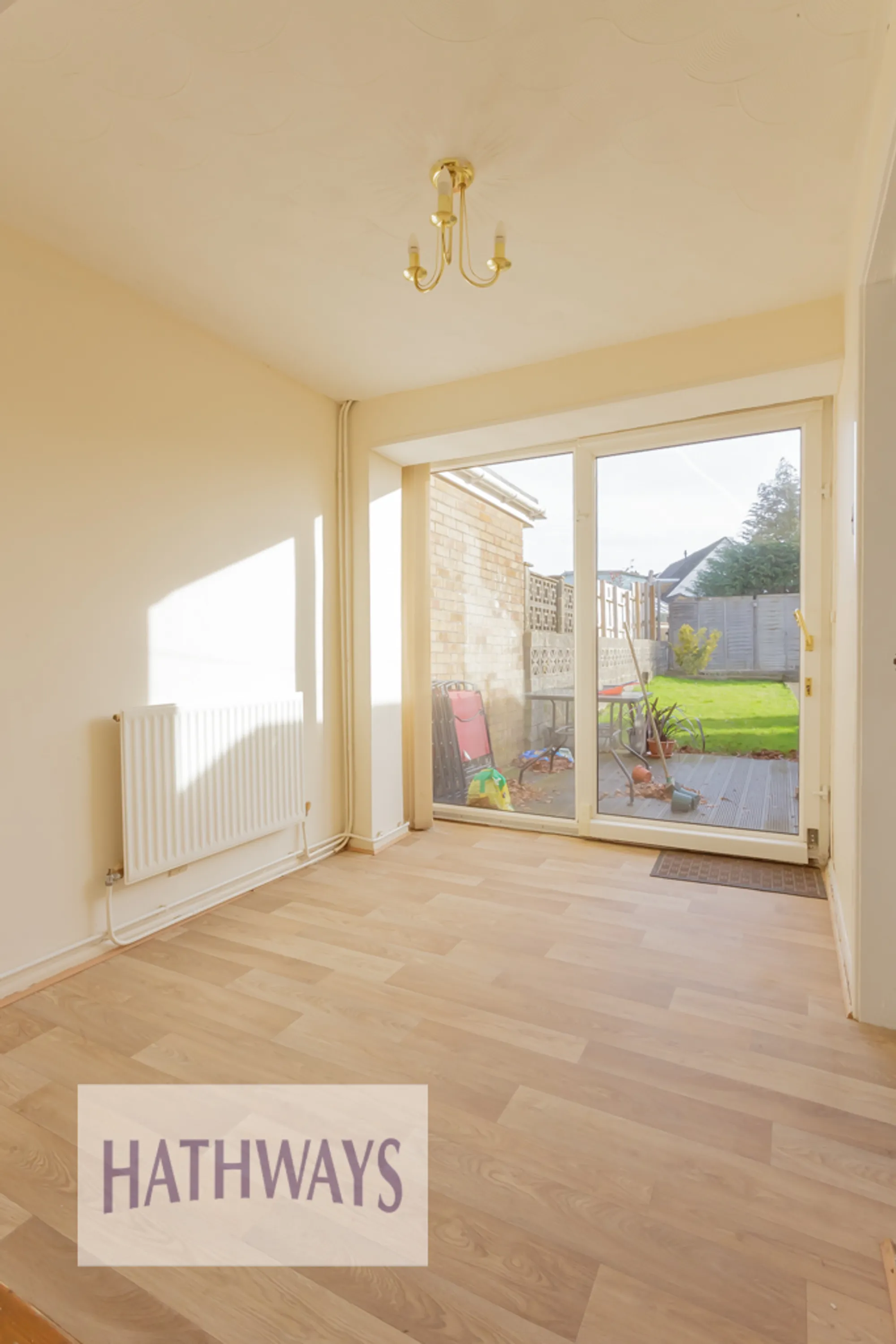 3 bed semi-detached house for sale in Hillcrest, Pontypool  - Property Image 10