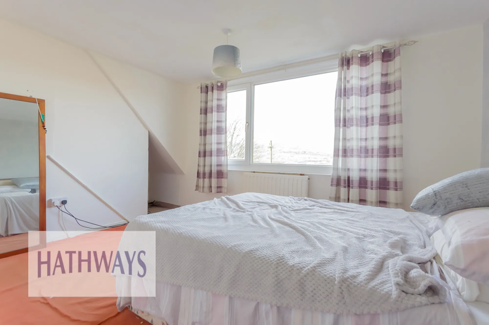 3 bed semi-detached house for sale in Hillcrest, Pontypool  - Property Image 15