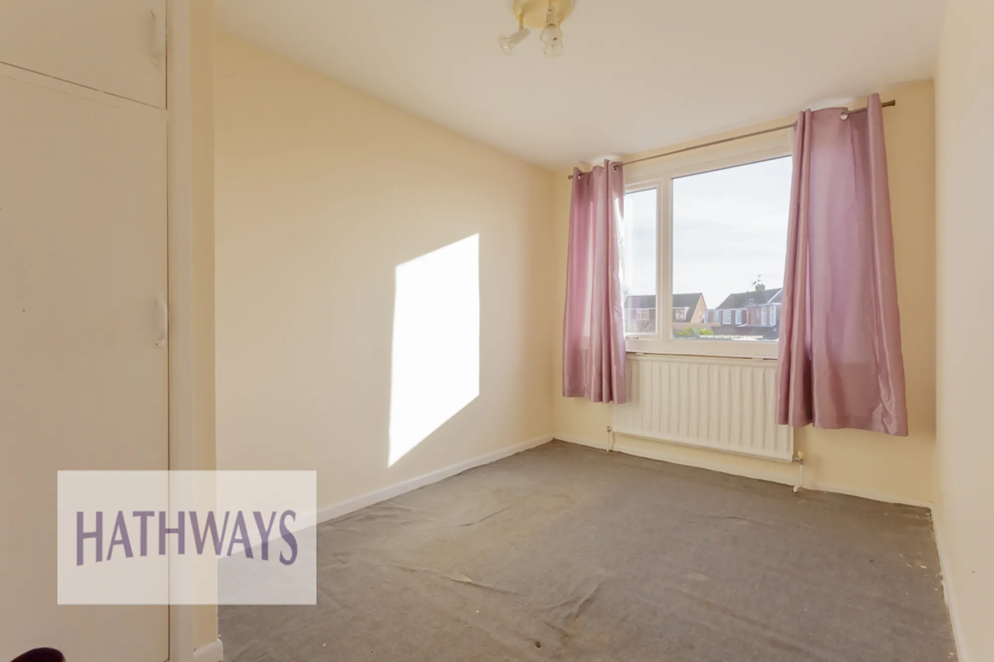 3 bed semi-detached house for sale in Hillcrest, Pontypool  - Property Image 20
