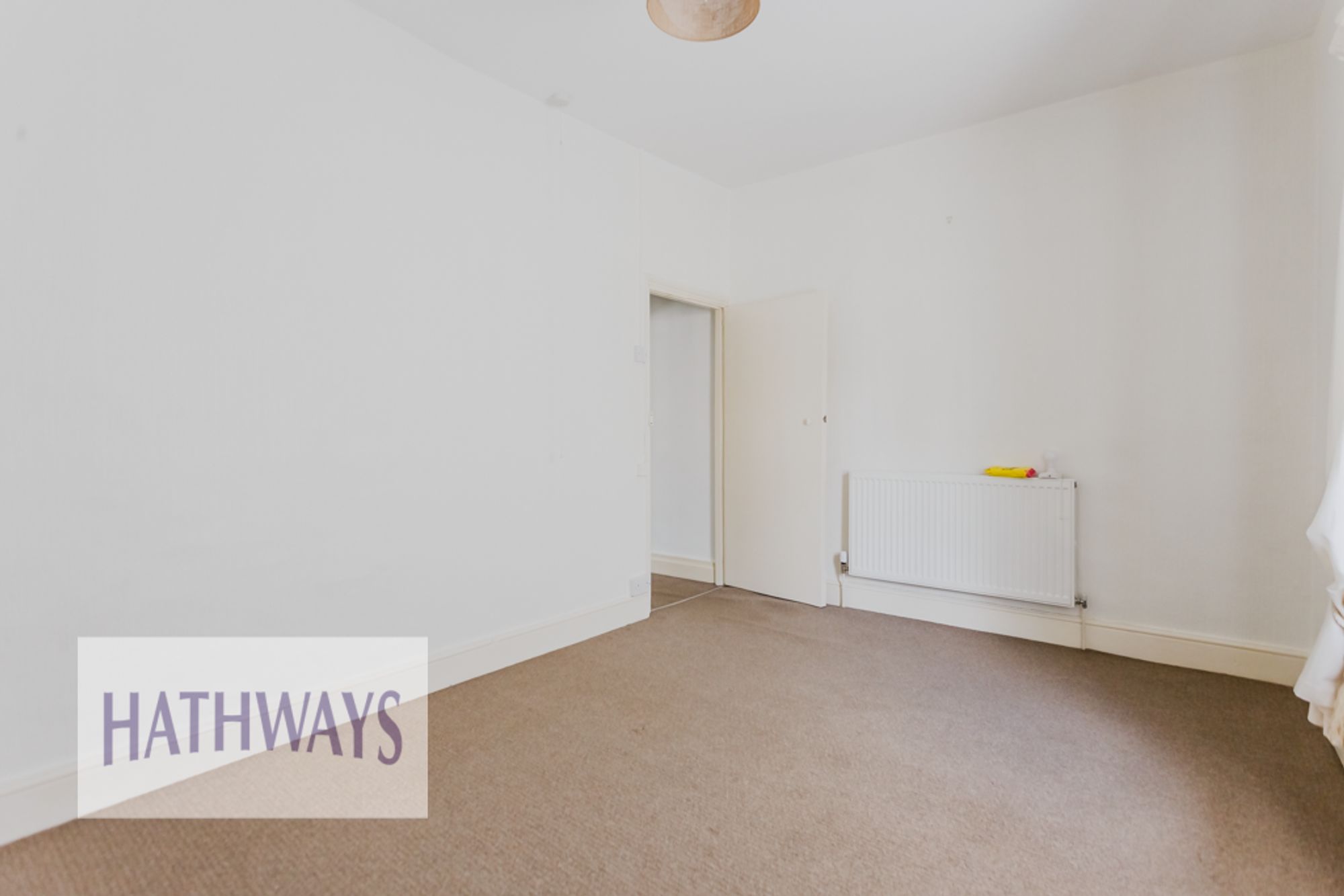 2 bed terraced house to rent in High Street, Pontypool  - Property Image 15