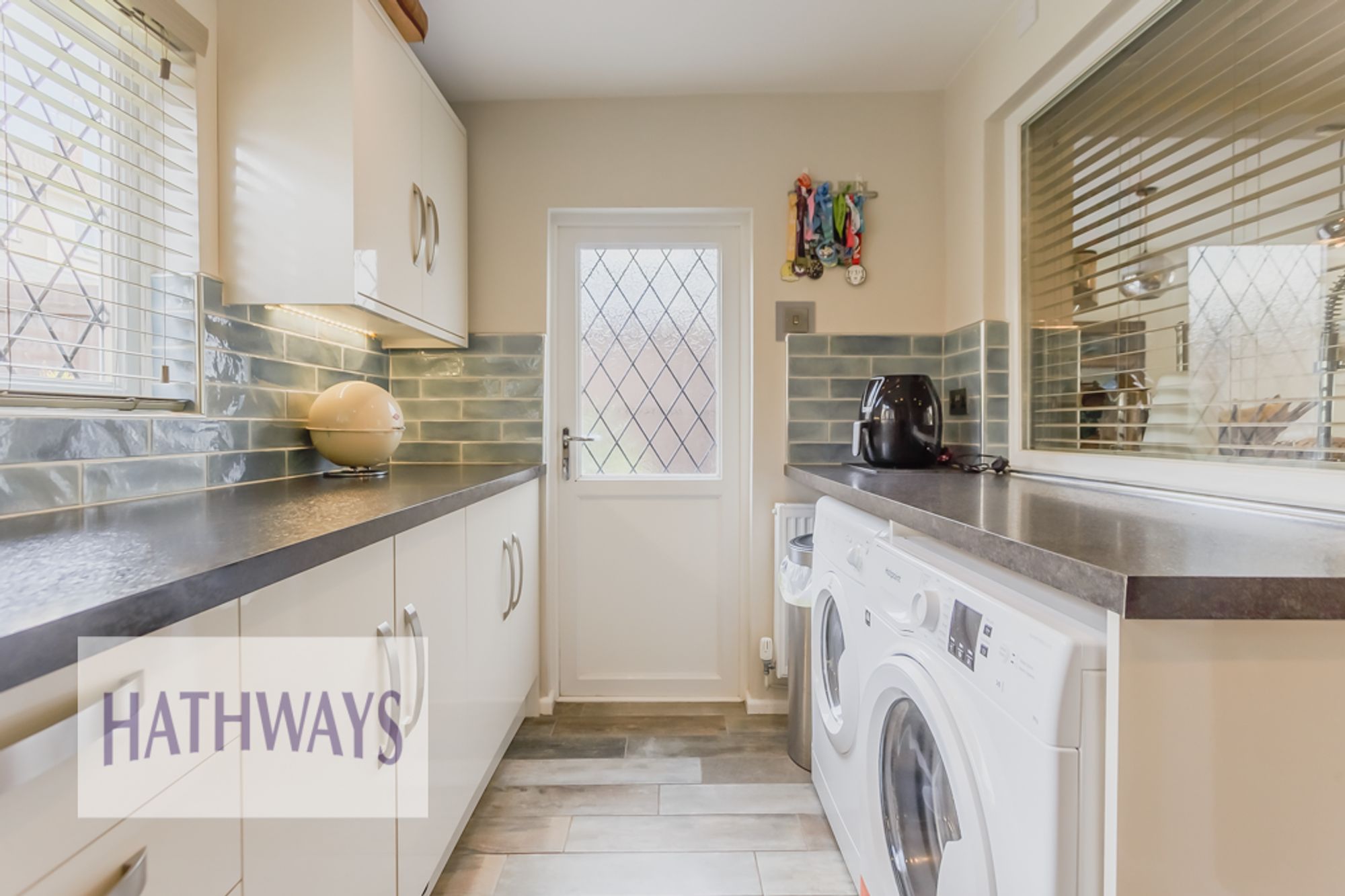 2 bed mid-terraced house for sale in Salisbury Court, Cwmbran  - Property Image 13