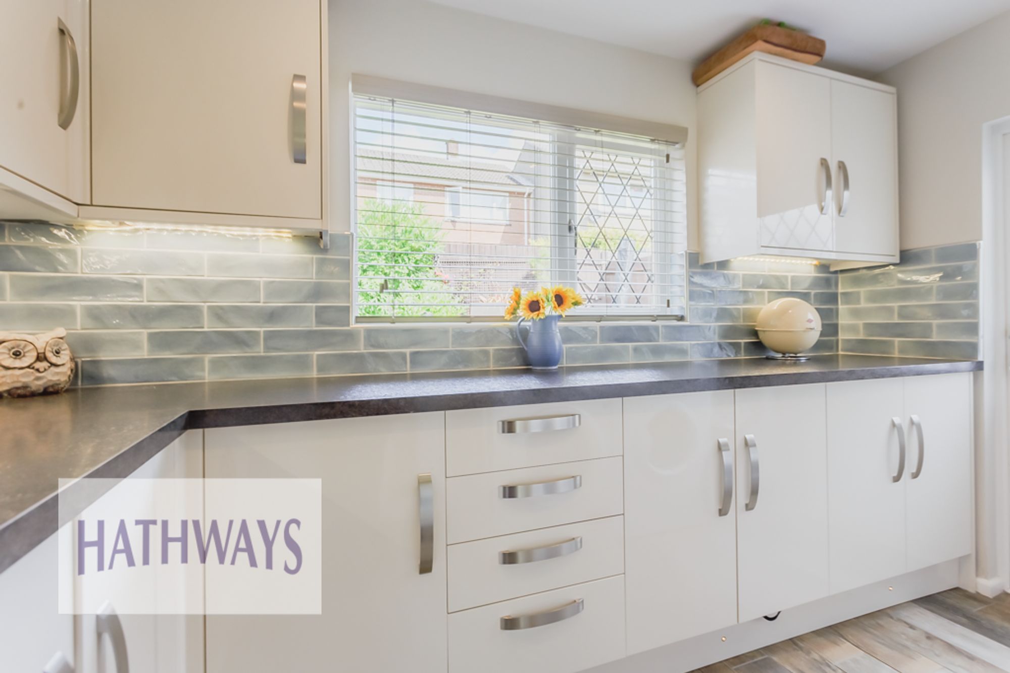 2 bed mid-terraced house for sale in Salisbury Court, Cwmbran  - Property Image 12