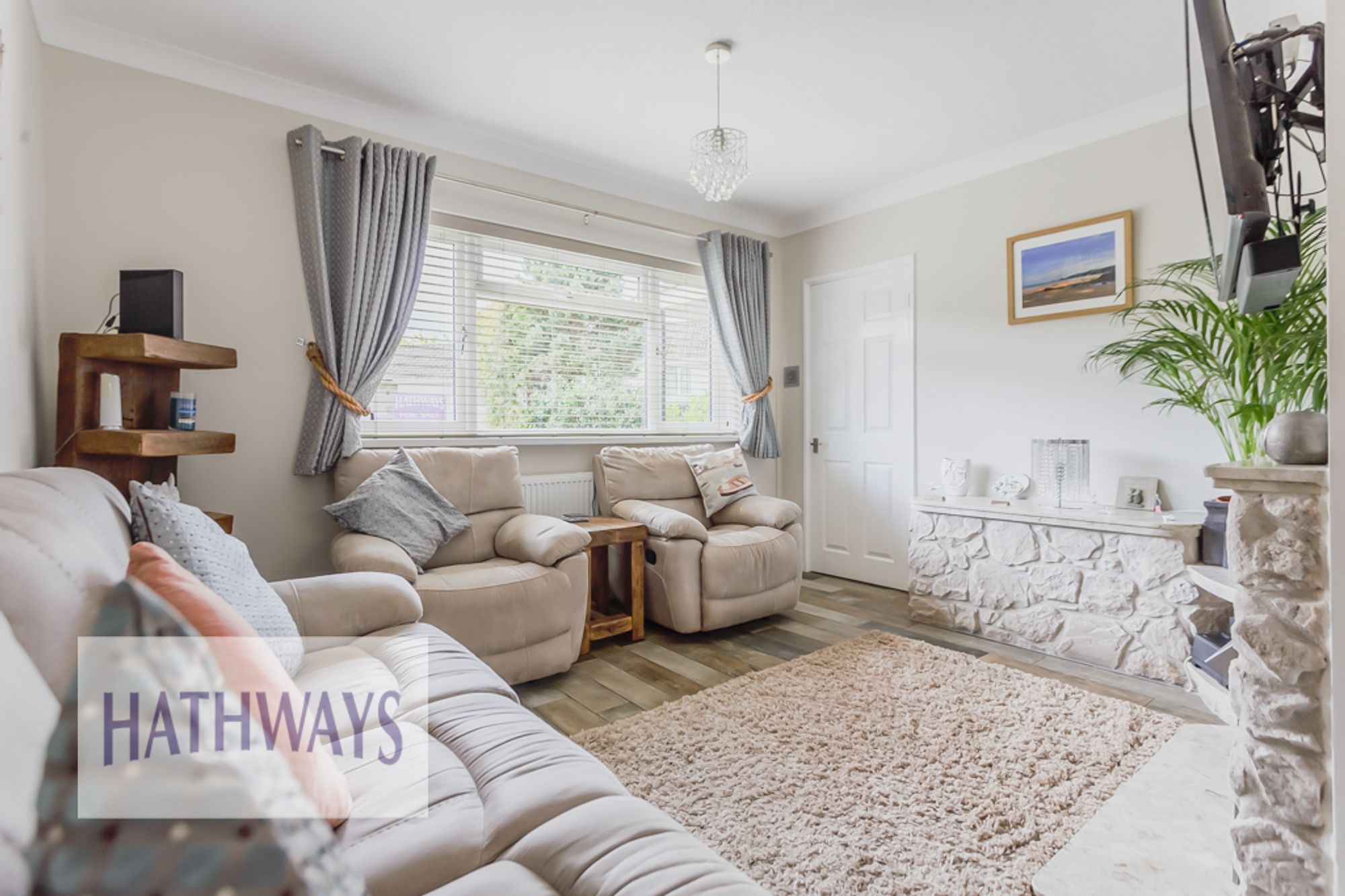 2 bed mid-terraced house for sale in Salisbury Court, Cwmbran  - Property Image 17