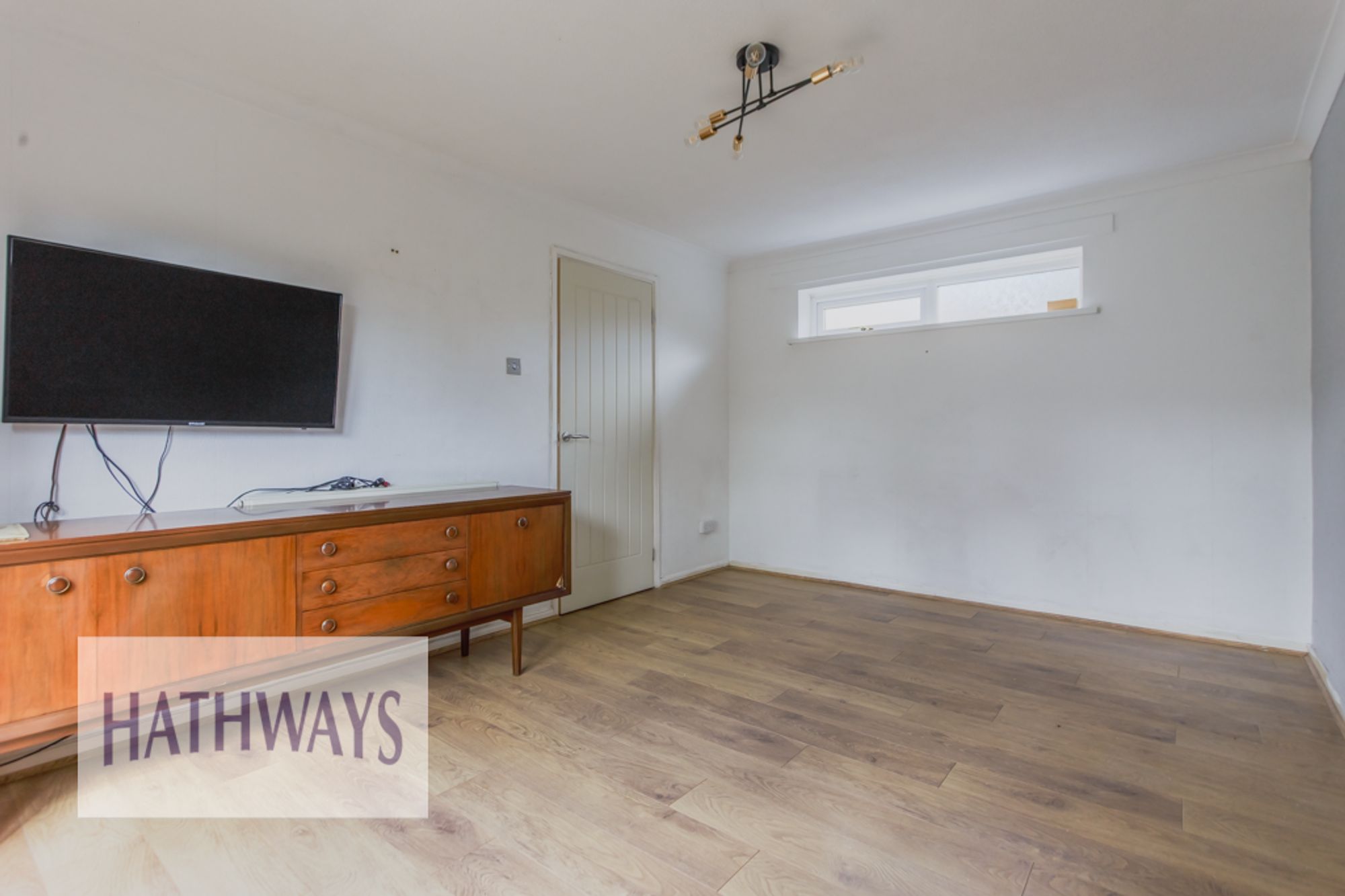 3 bed end of terrace house for sale in Bowleaze, Cwmbran  - Property Image 13