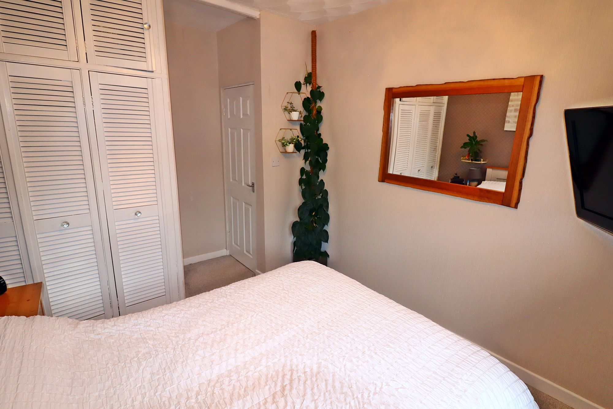 3 bed mid-terraced house for sale in Bailey Street, Ebbw Vale  - Property Image 13