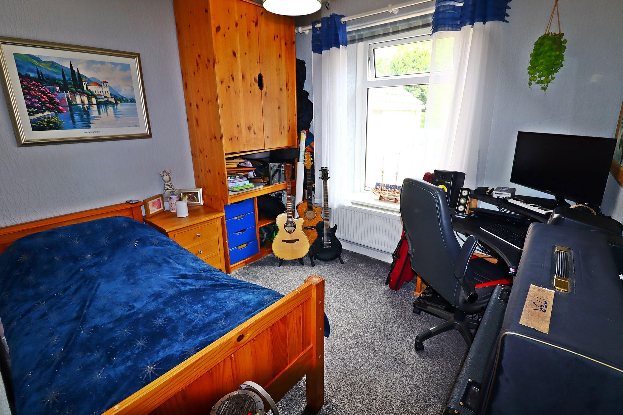 3 bed mid-terraced house for sale in Bailey Street, Ebbw Vale  - Property Image 14