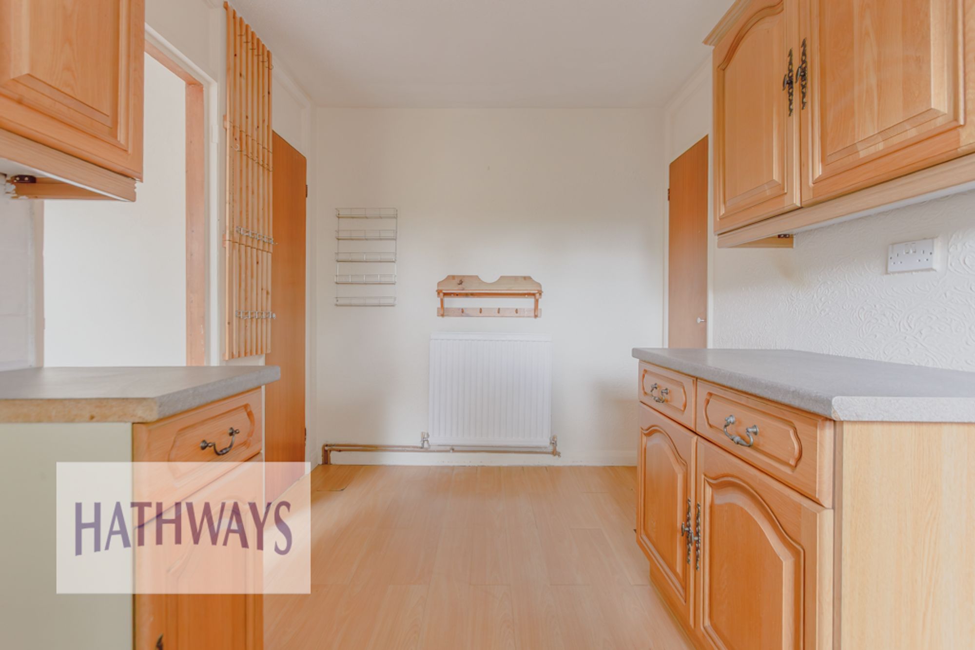 3 bed end of terrace house to rent in Trannon Court, Cwmbran 10