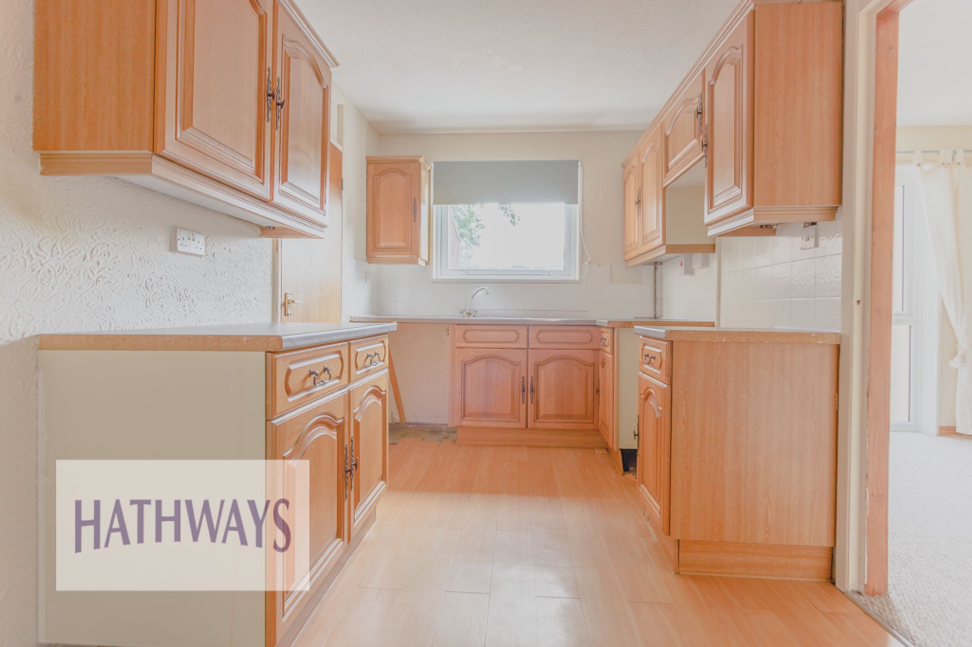 3 bed end of terrace house to rent in Trannon Court, Cwmbran 12