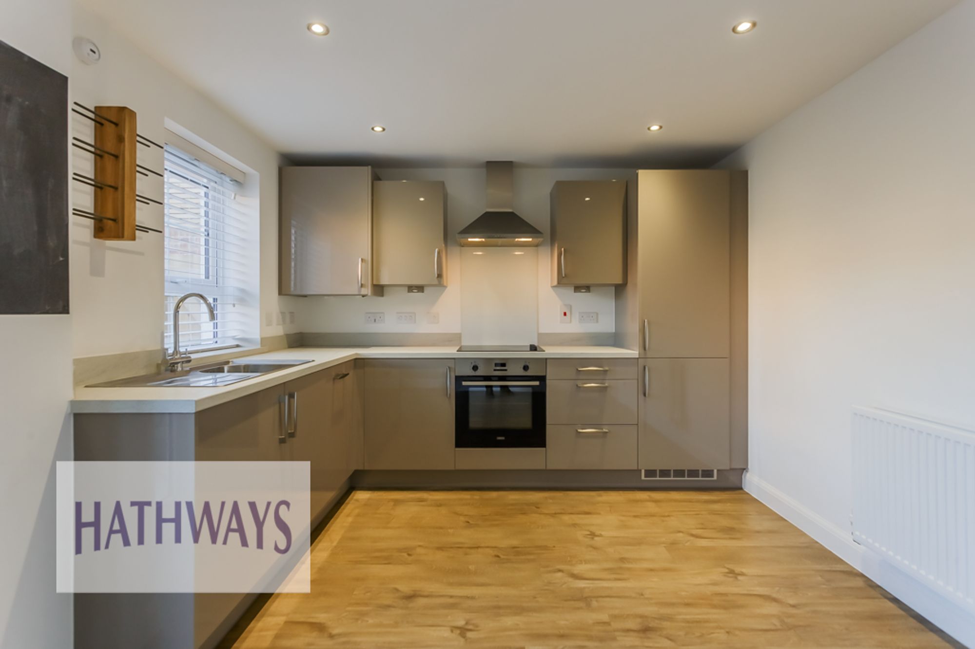 3 bed semi-detached house to rent in Wisteria Walk, Cwmbran  - Property Image 3