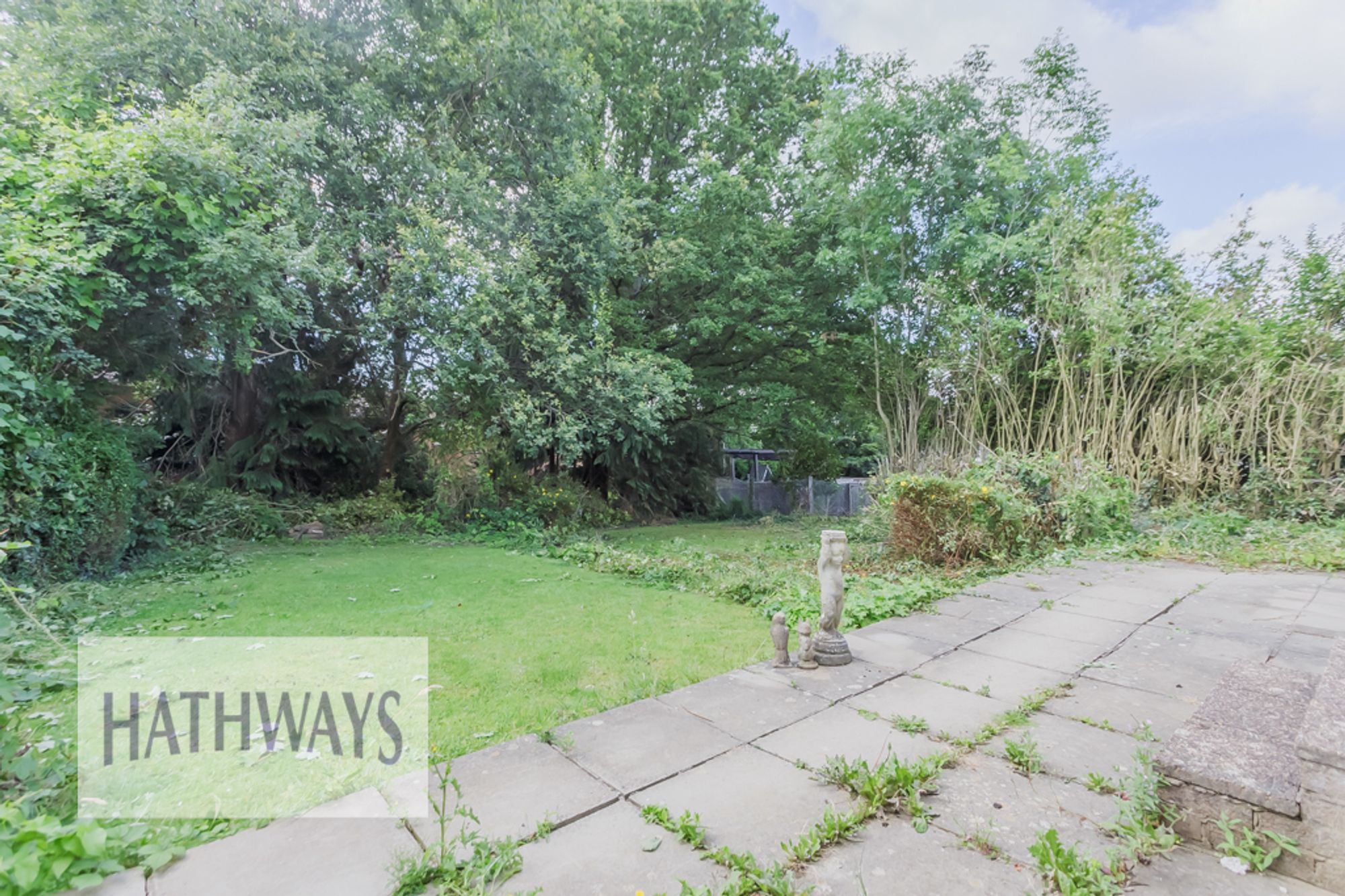 3 bed end of terrace house for sale in The Oaks, Cwmbran  - Property Image 28