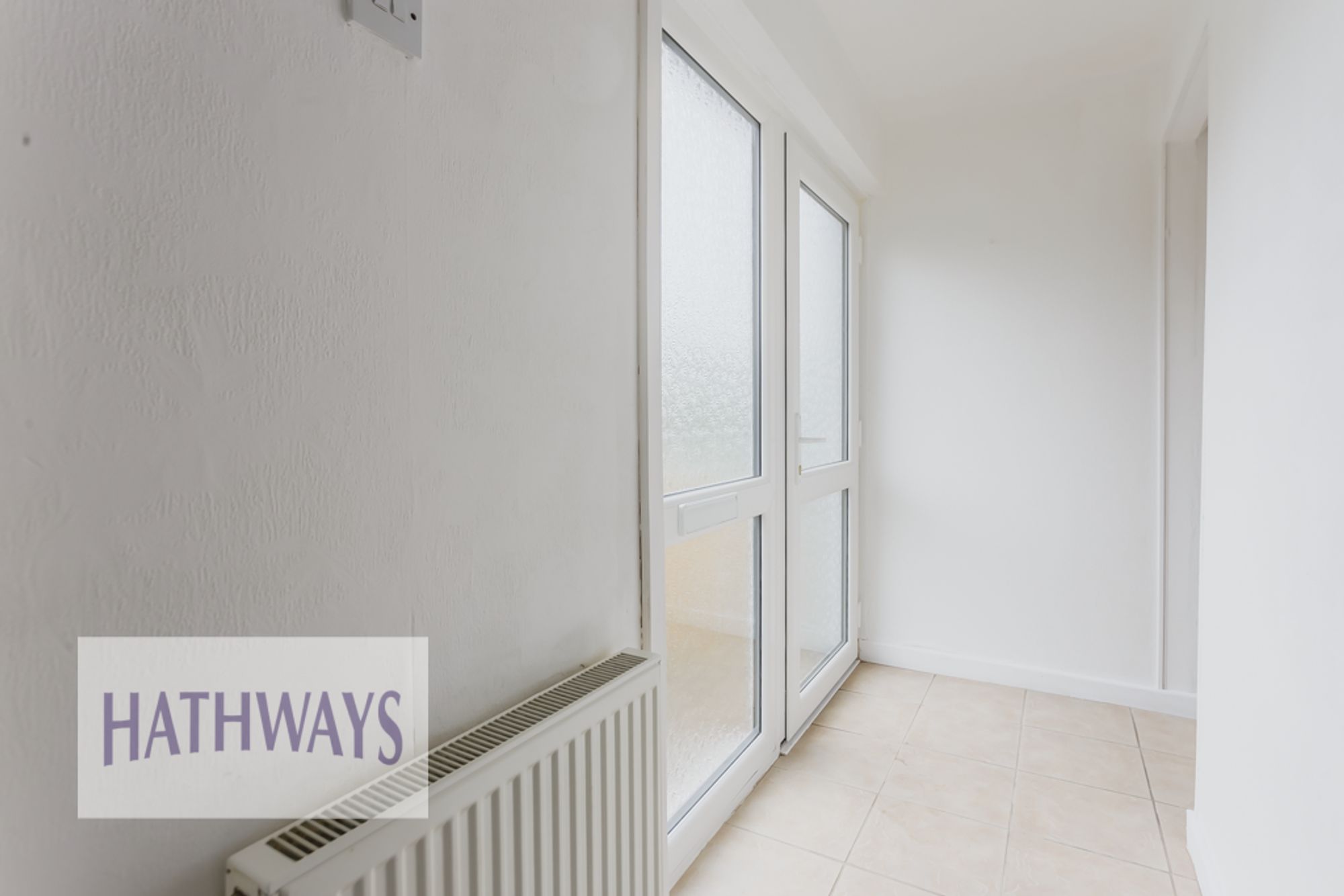 3 bed terraced house for sale in Cwrt Glas, Cwmbran  - Property Image 3
