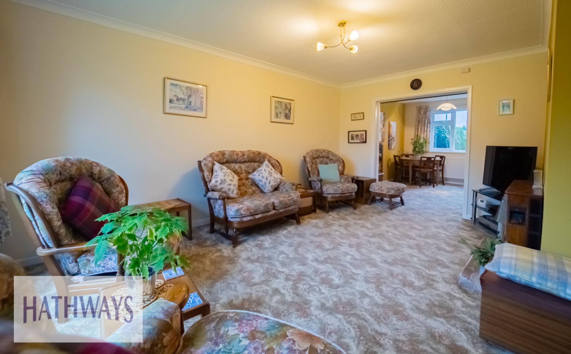 3 bed semi-detached house for sale in Llanthewy Close, Cwmbran  - Property Image 5