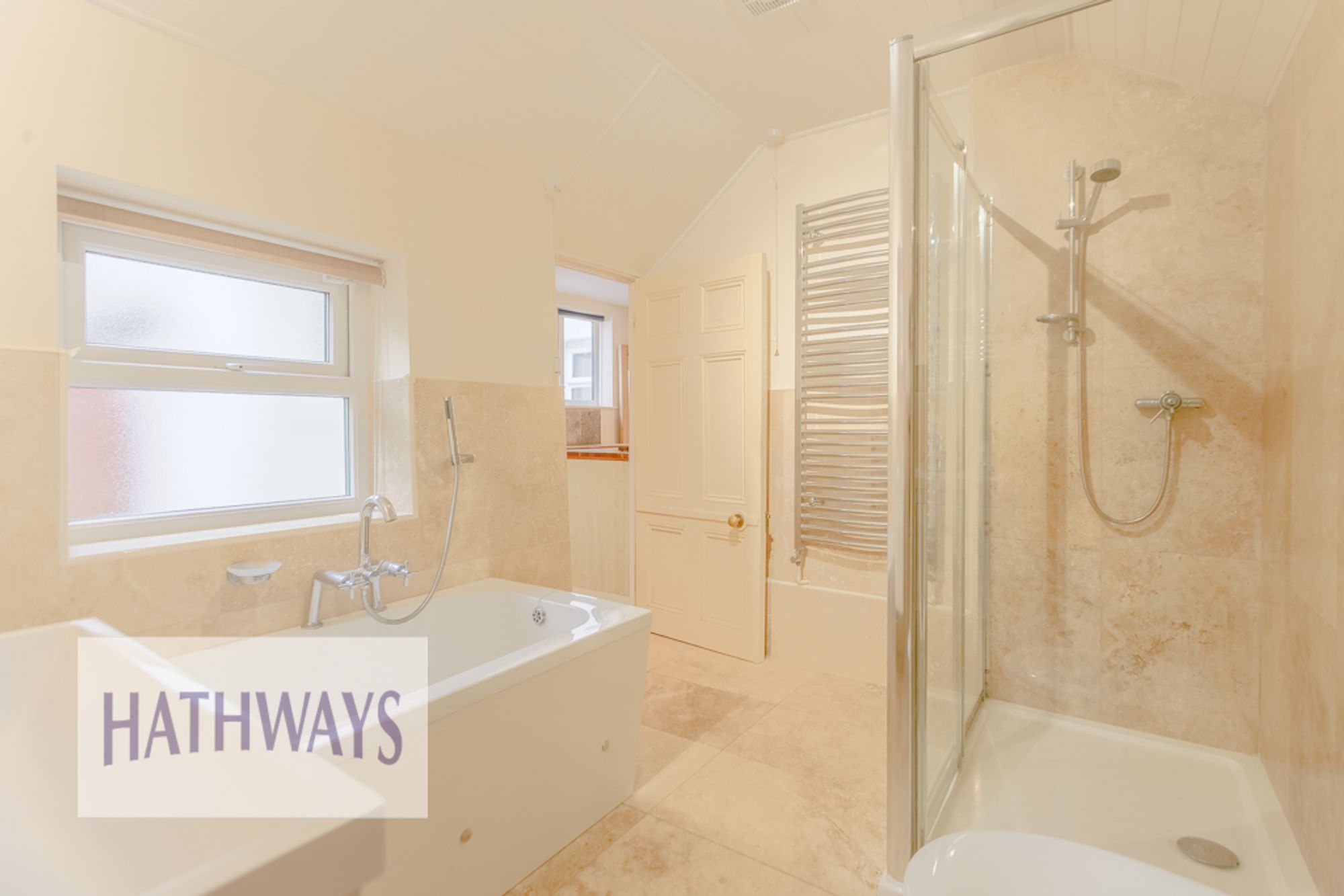 2 bed terraced cottage to rent in Church Street, Newport 11