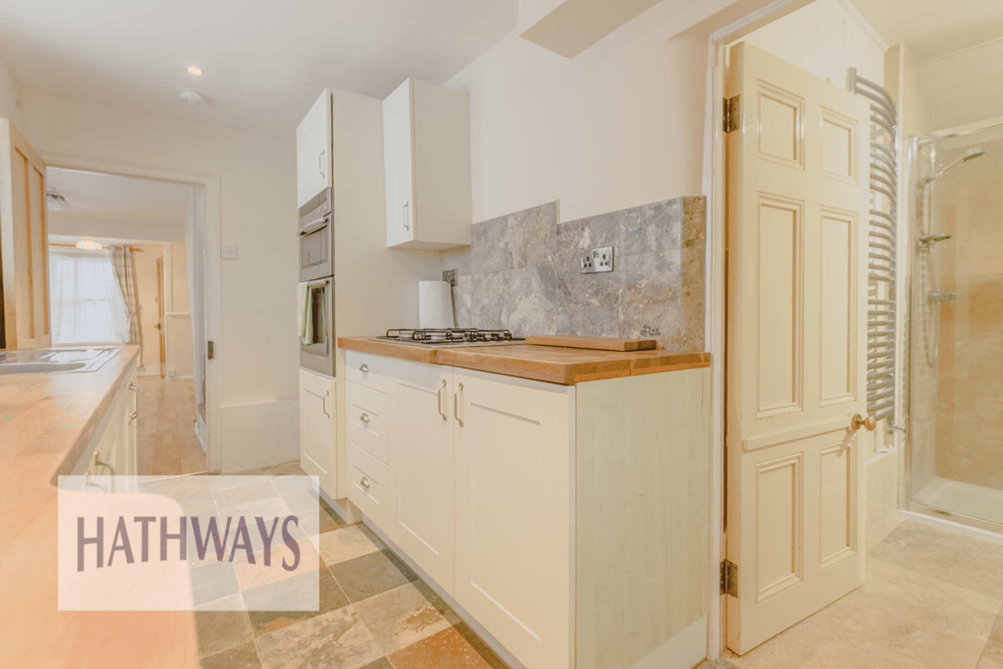 2 bed terraced cottage to rent in Church Street, Newport 8