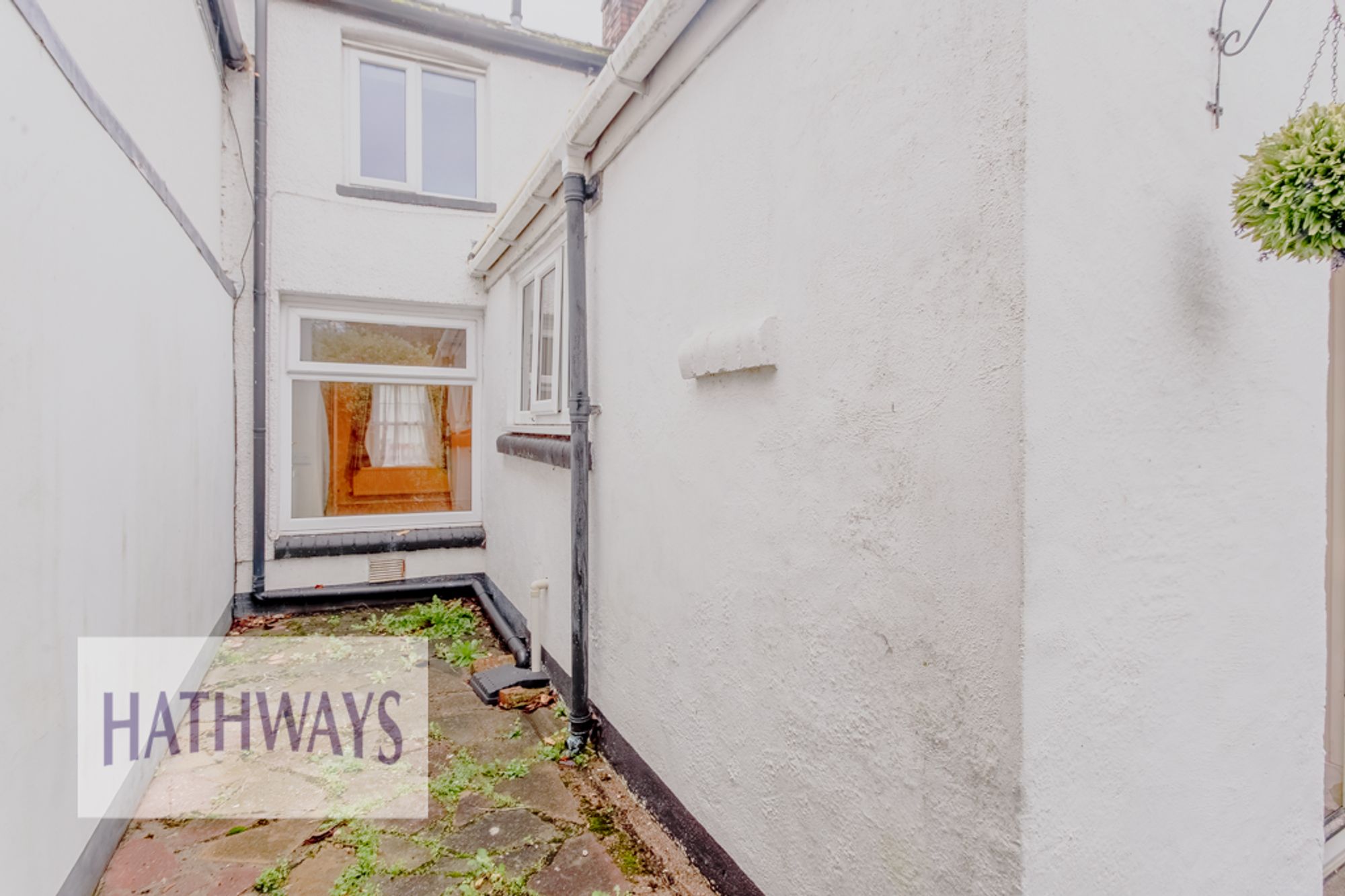 2 bed terraced cottage to rent in Church Street, Newport 23