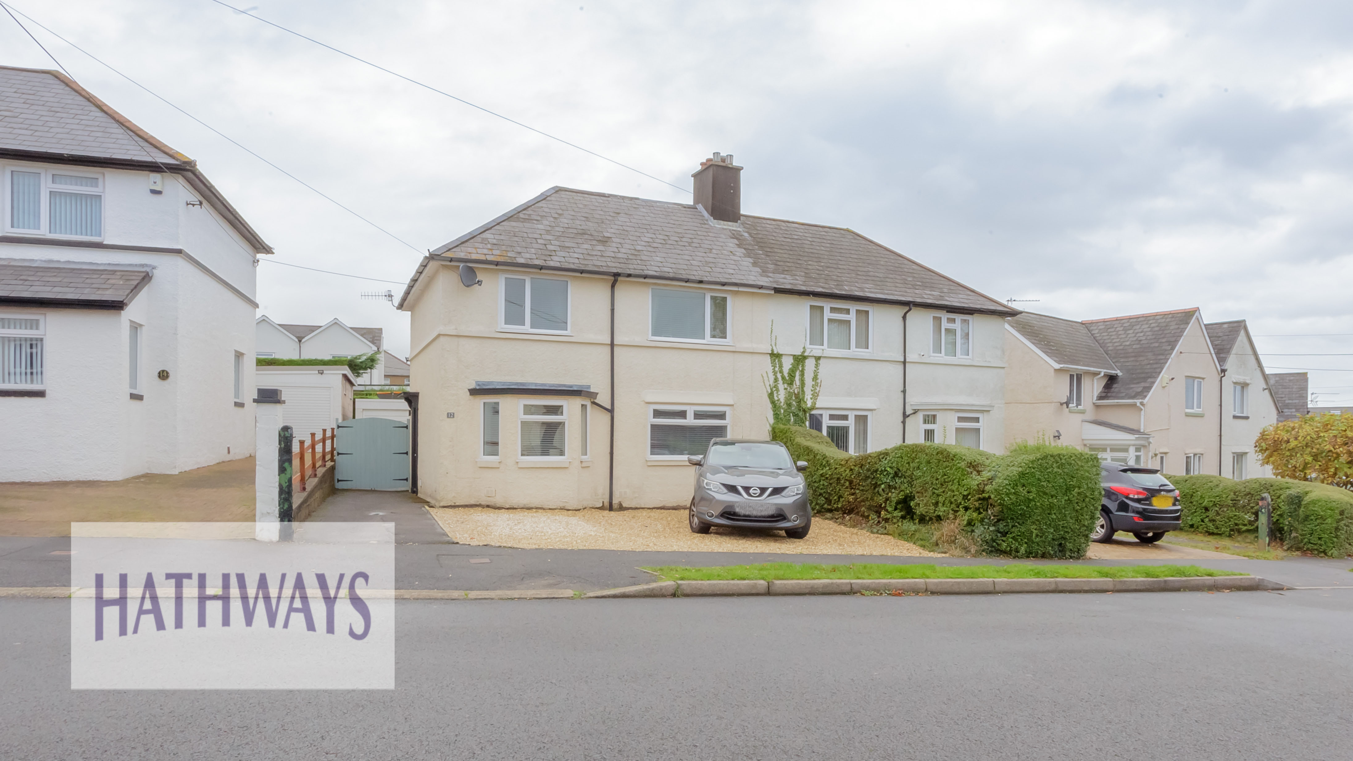 3 bed house for sale in Rowan Crescent  - Property Image 1