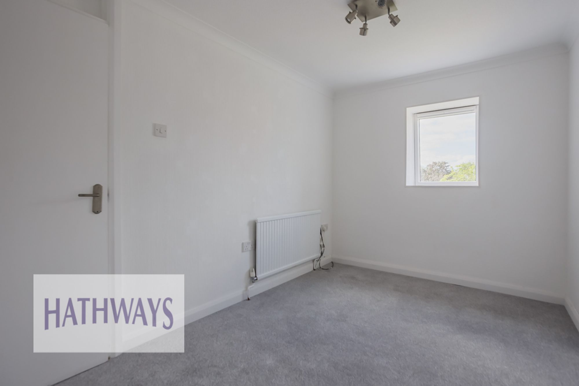 2 bed for sale in Oak Street, Cwmbran  - Property Image 18