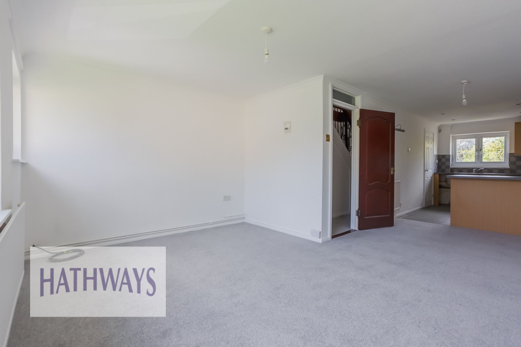 2 bed maisonette for sale in Oak Street, Cwmbran  - Property Image 3