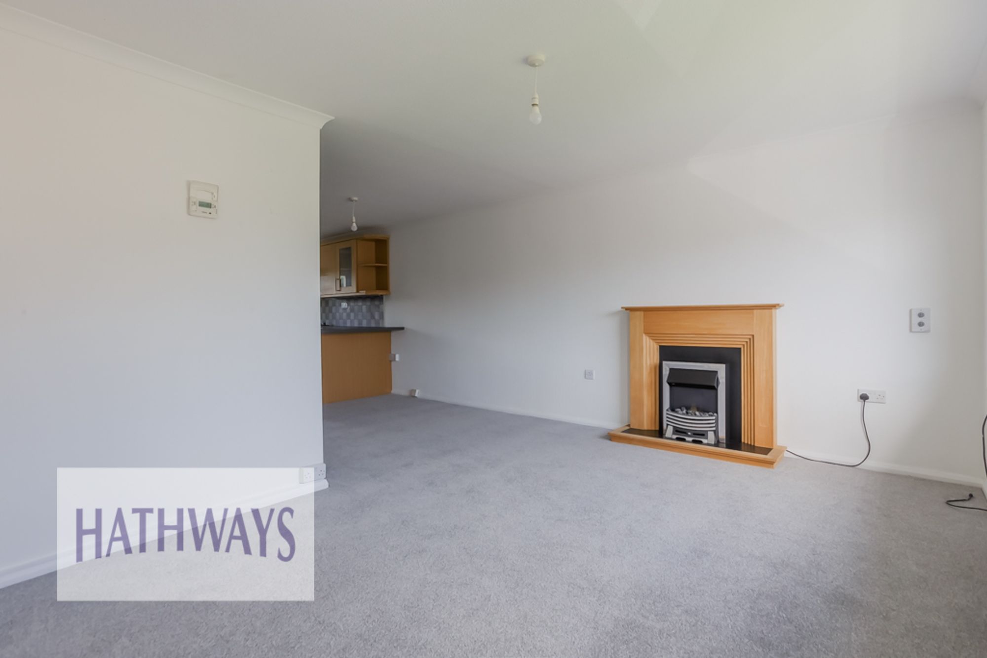 2 bed maisonette for sale in Oak Street, Cwmbran  - Property Image 5