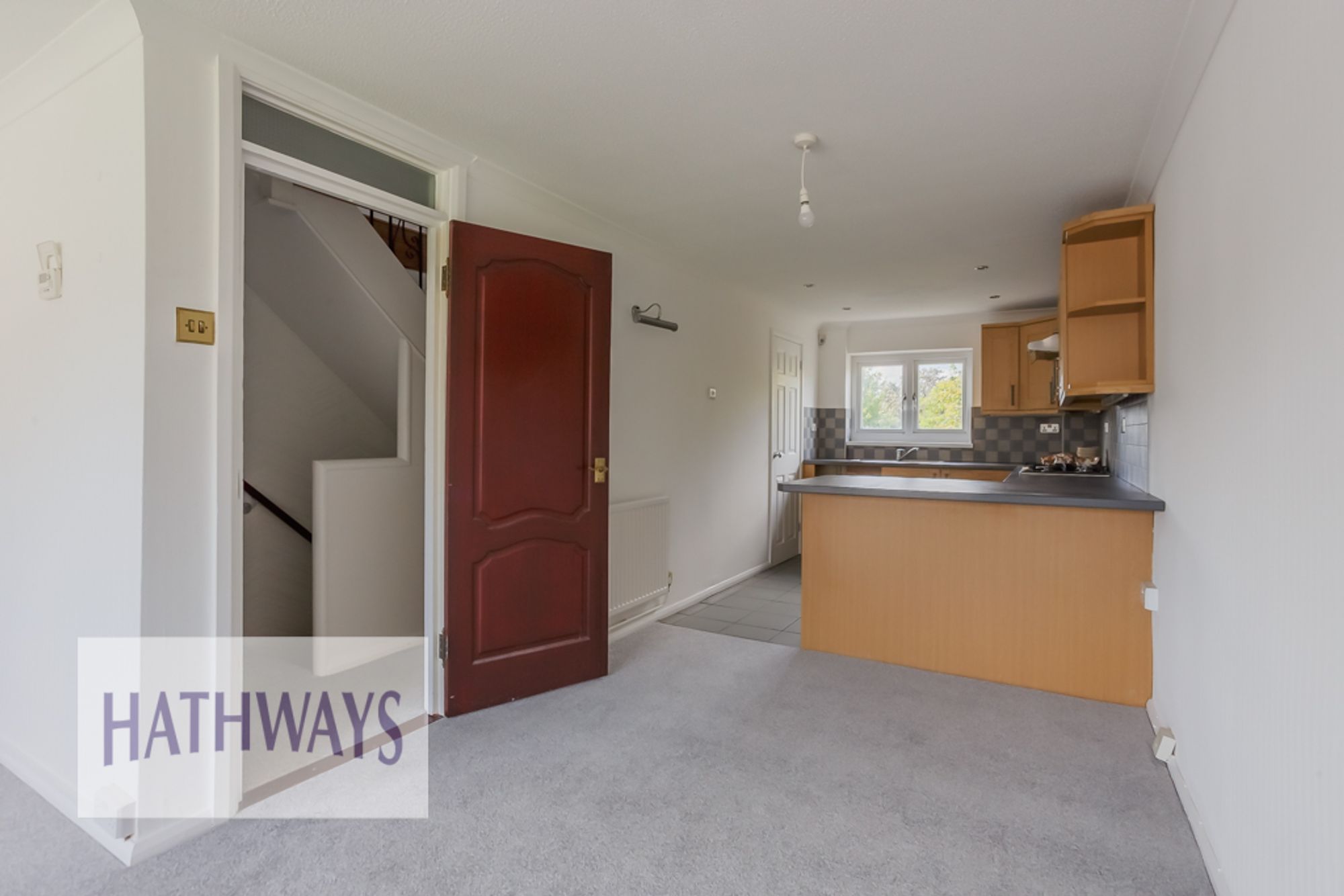 2 bed for sale in Oak Street, Cwmbran  - Property Image 6