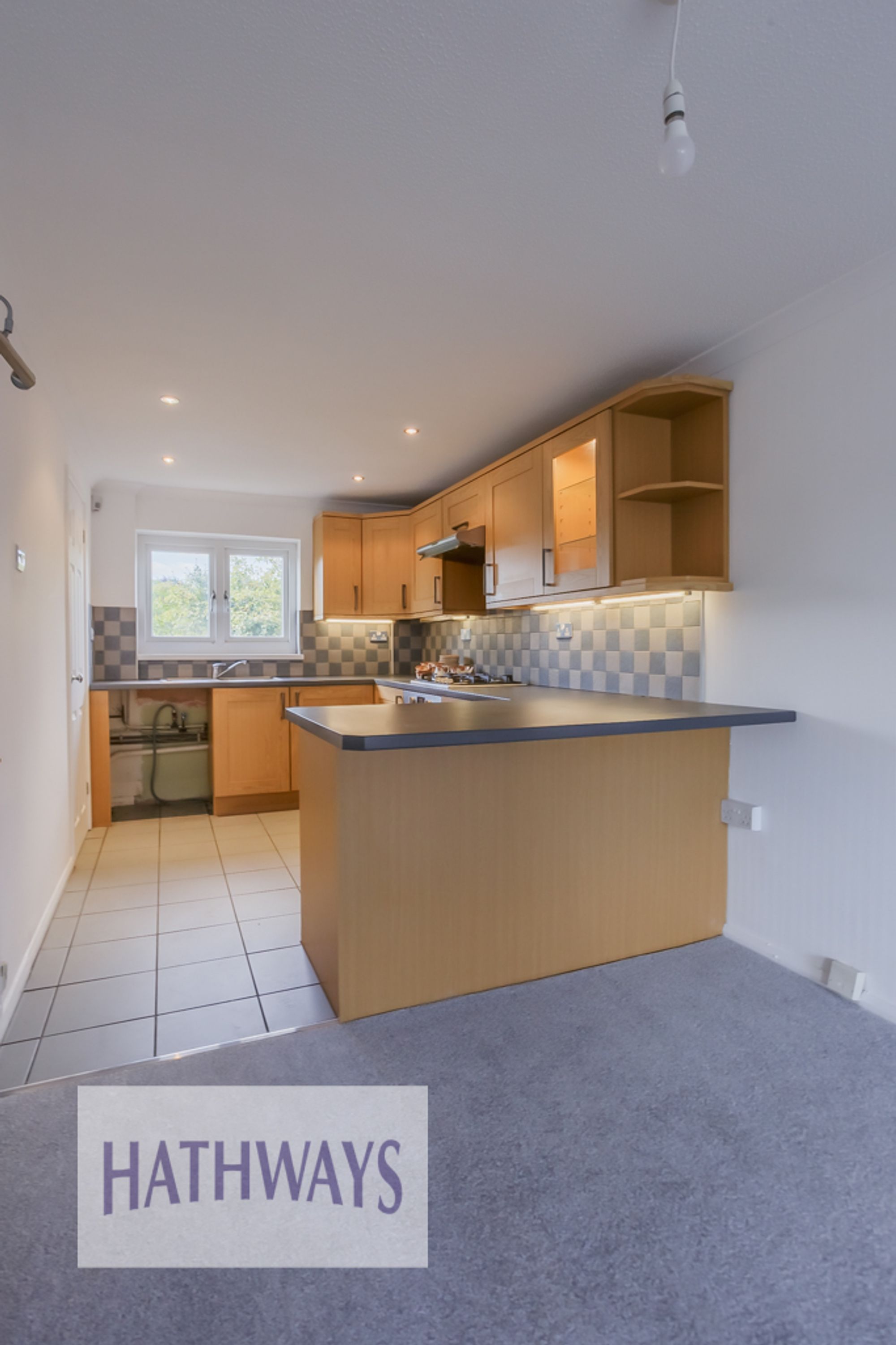 2 bed maisonette for sale in Oak Street, Cwmbran  - Property Image 7