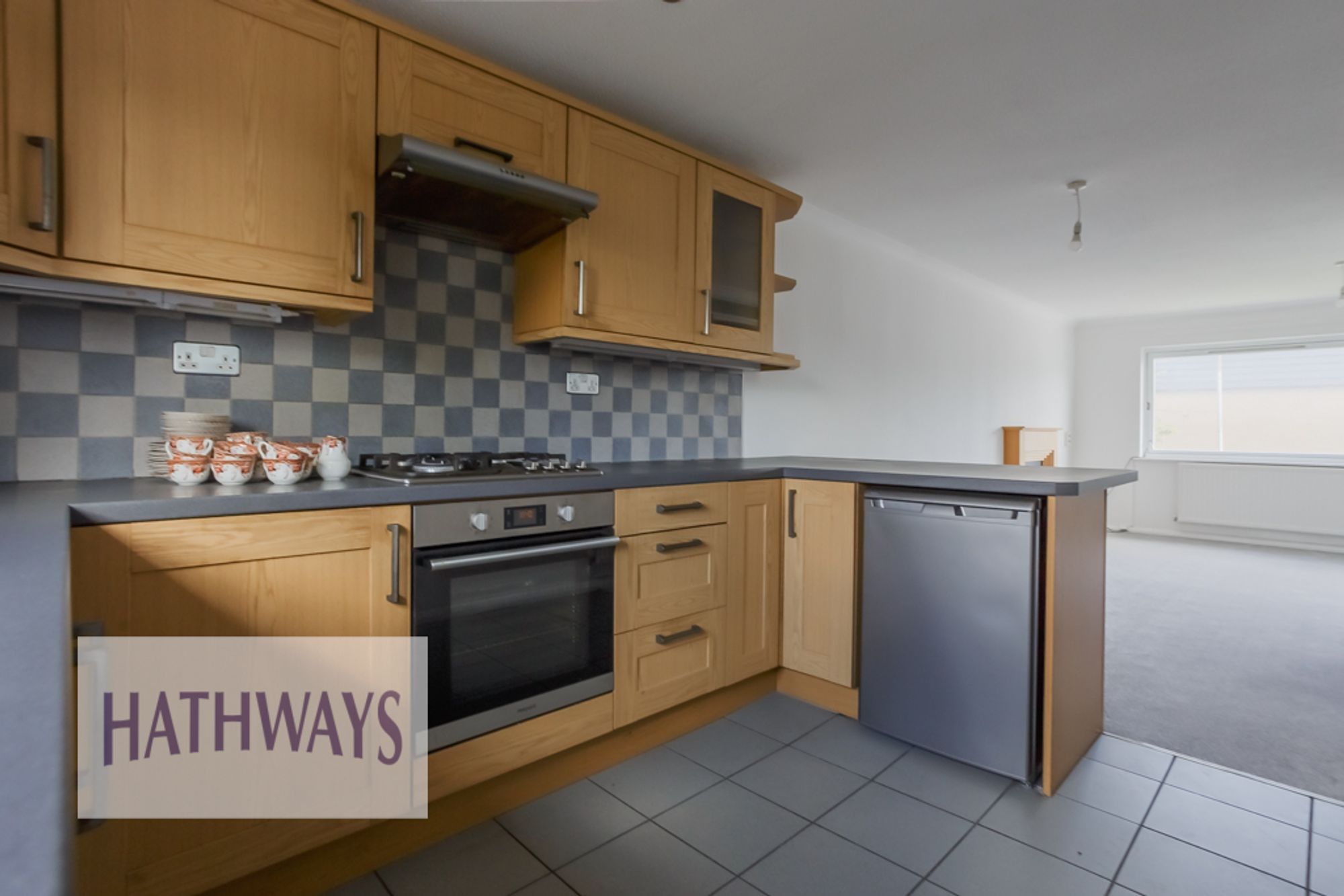 2 bed maisonette for sale in Oak Street, Cwmbran  - Property Image 8