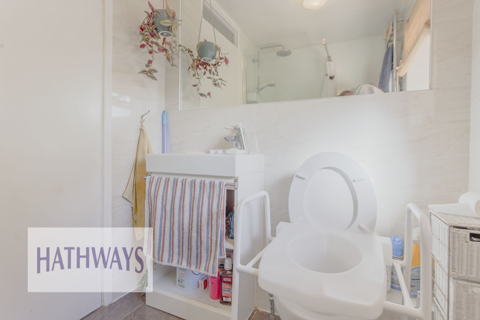 3 bed detached house for sale in Primrose Court, Cwmbran  - Property Image 23