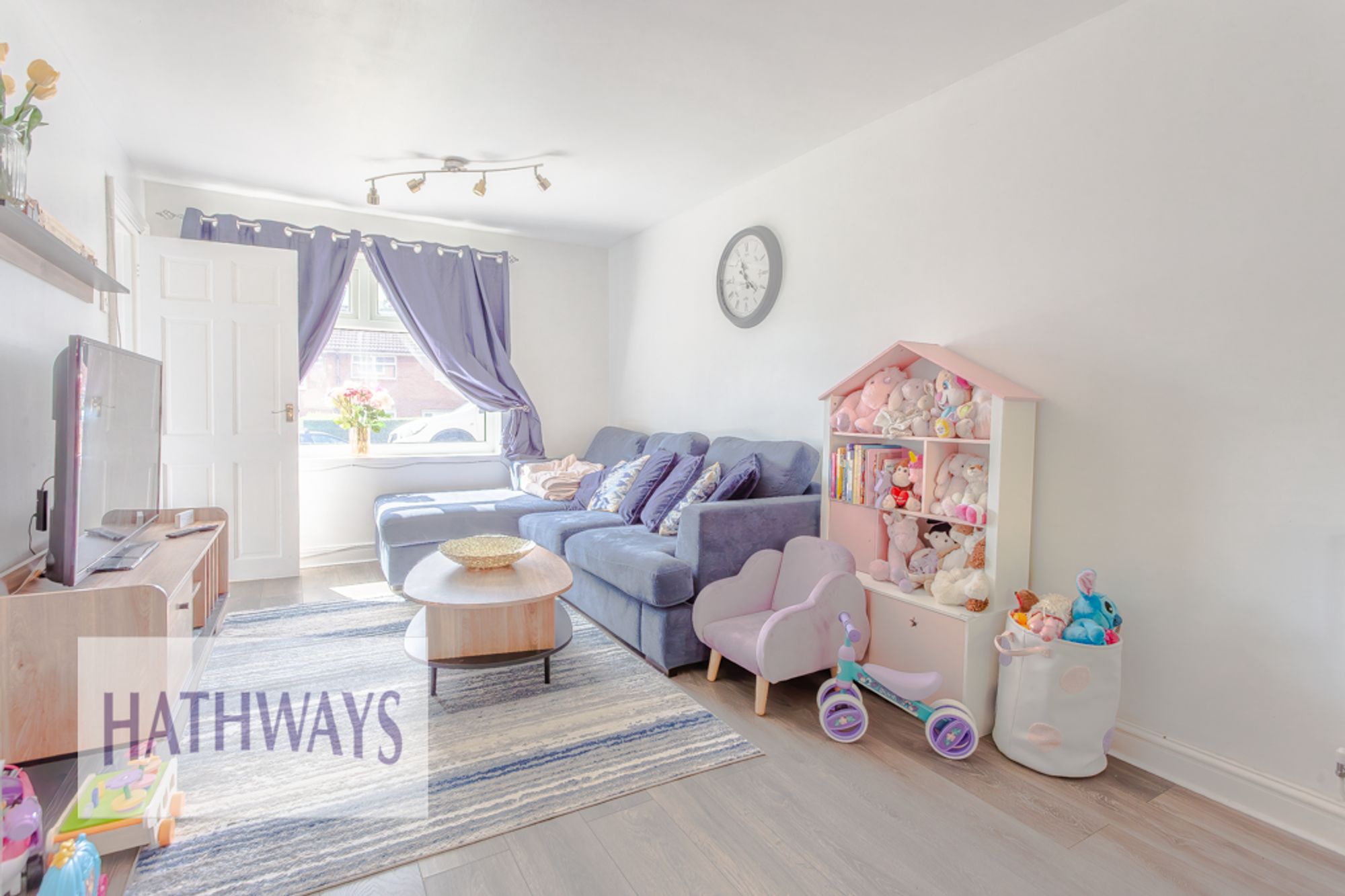 3 bed mid-terraced house for sale in Trinity Road, Cwmbran 6