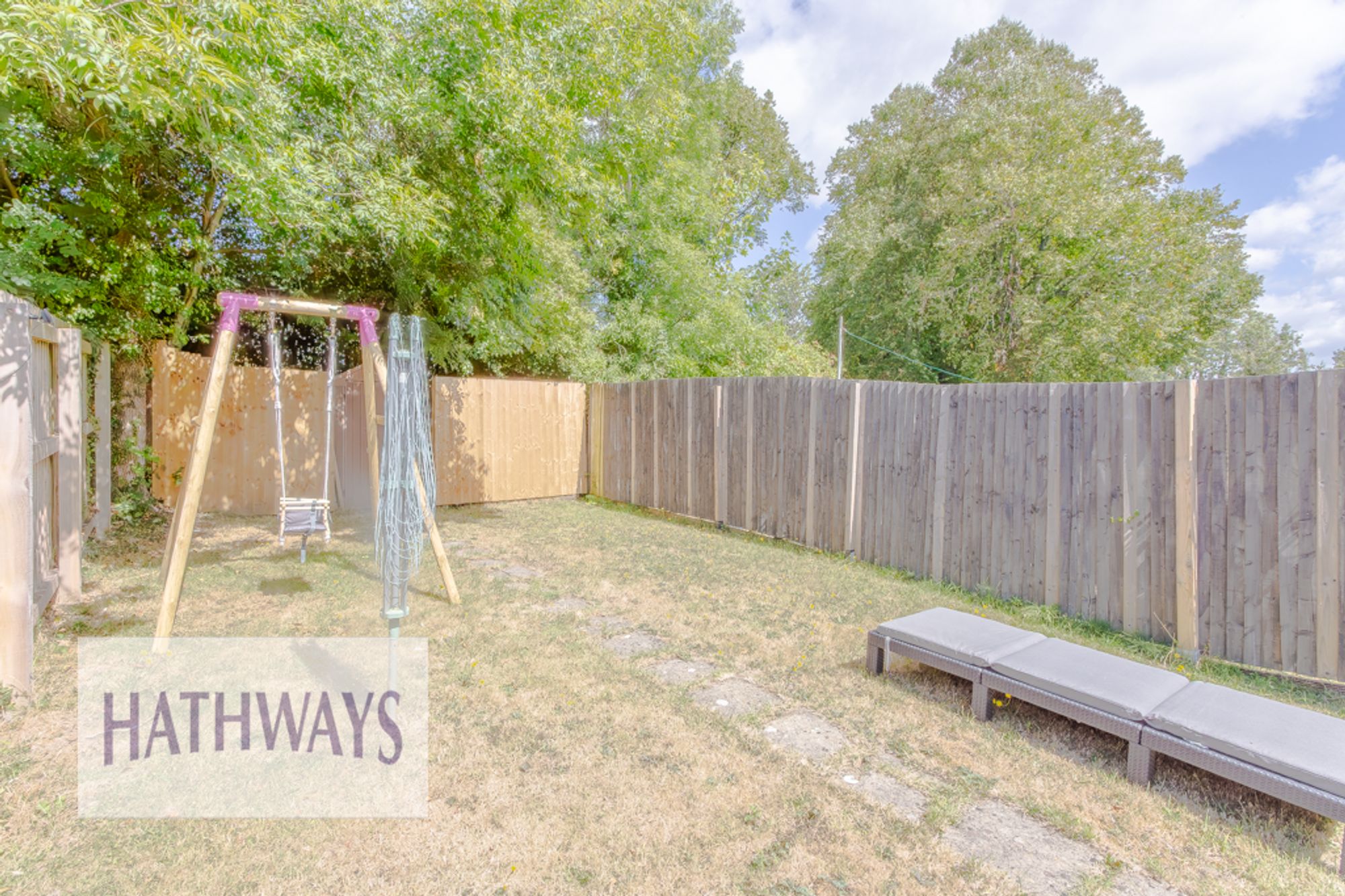 3 bed mid-terraced house for sale in Trinity Road, Cwmbran 31