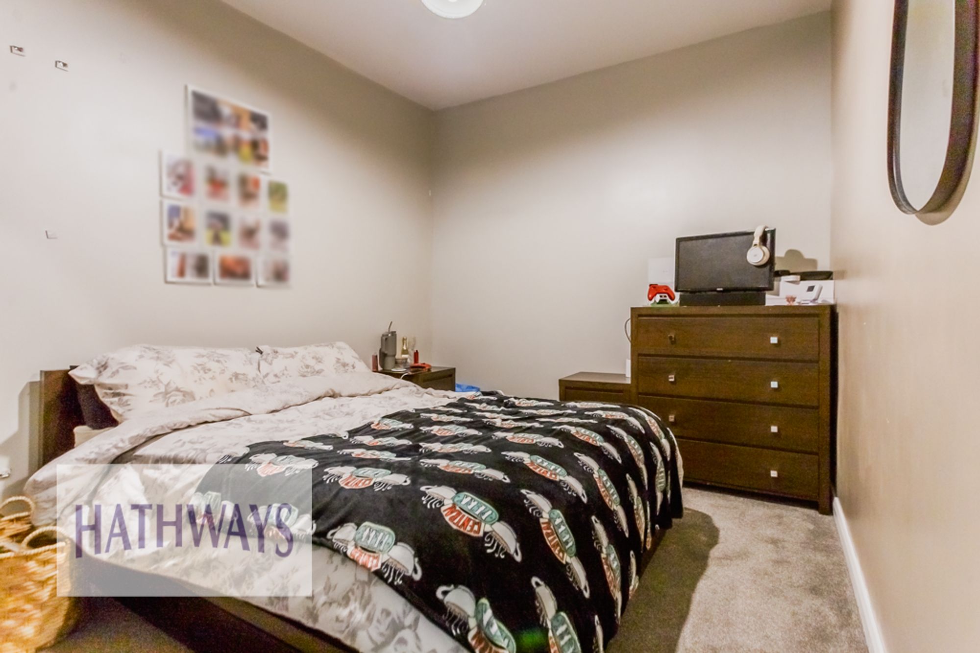 2 bed terraced house for sale in Gladstone Place, Pontypool 17