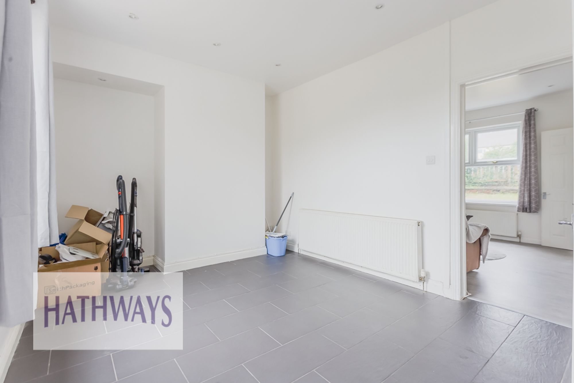 3 bed semi-detached house for sale in South Avenue, Pontypool  - Property Image 9